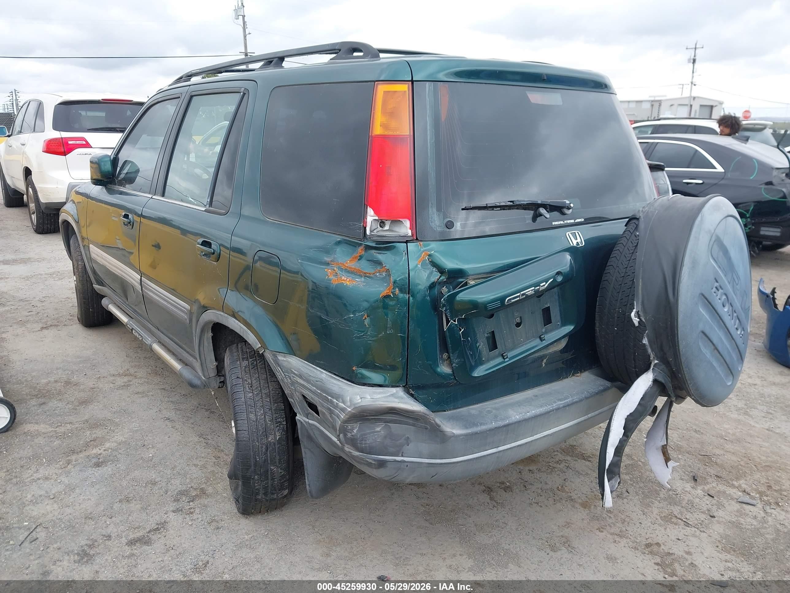 2000 Honda Cr-v VIN JHLRD1863YC011694 IAAI salvage auction — Normal Wear, Clear - Dealer Only (California), sold $725 on 2026-06-18 (photo 3)