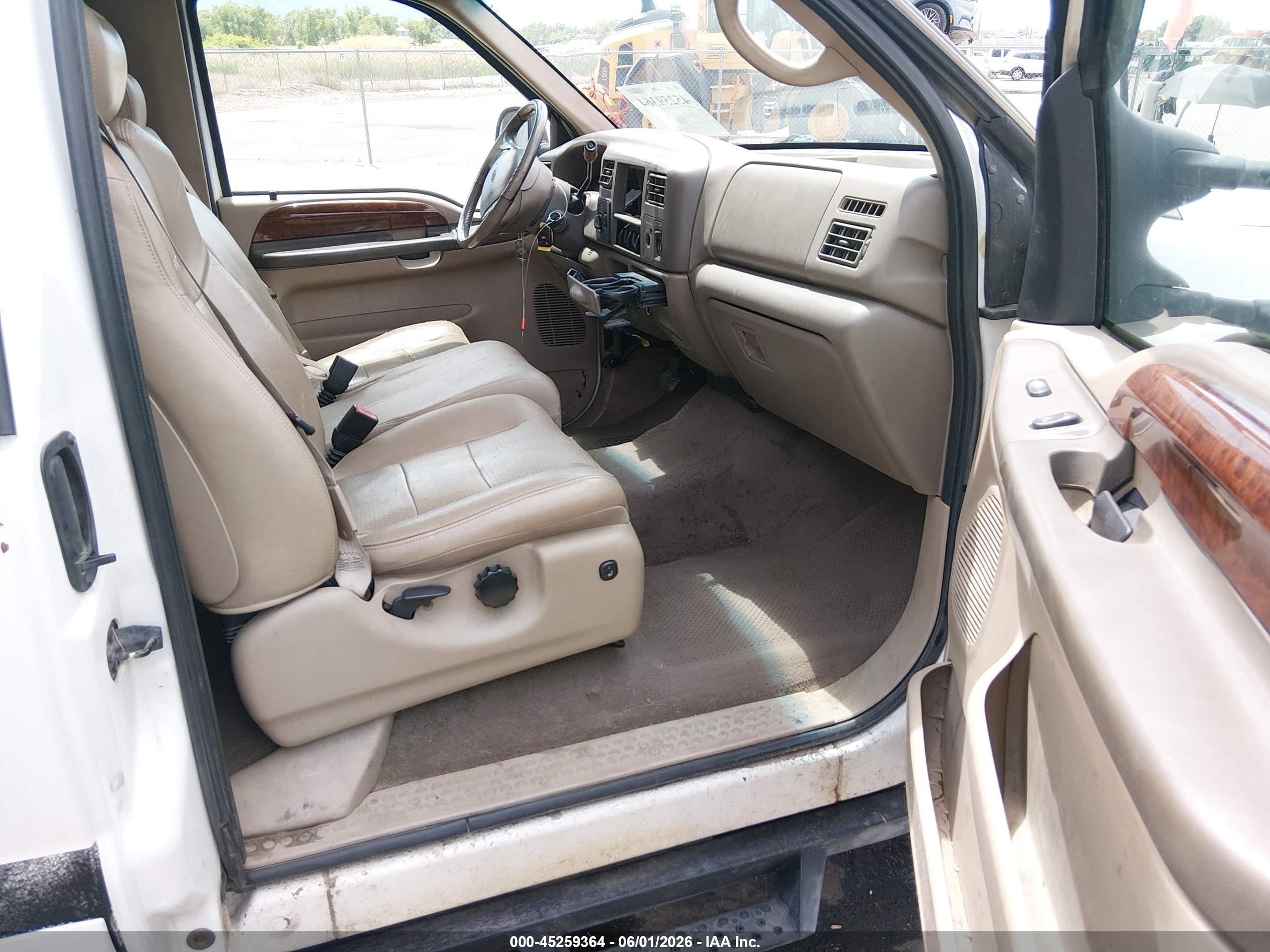 2001 Ford F-350 VIN 1FTSX31F91EB48449 IAAI salvage auction — Side, Salvage (Utah), sold $950 on 2026-07-09 (photo 5)