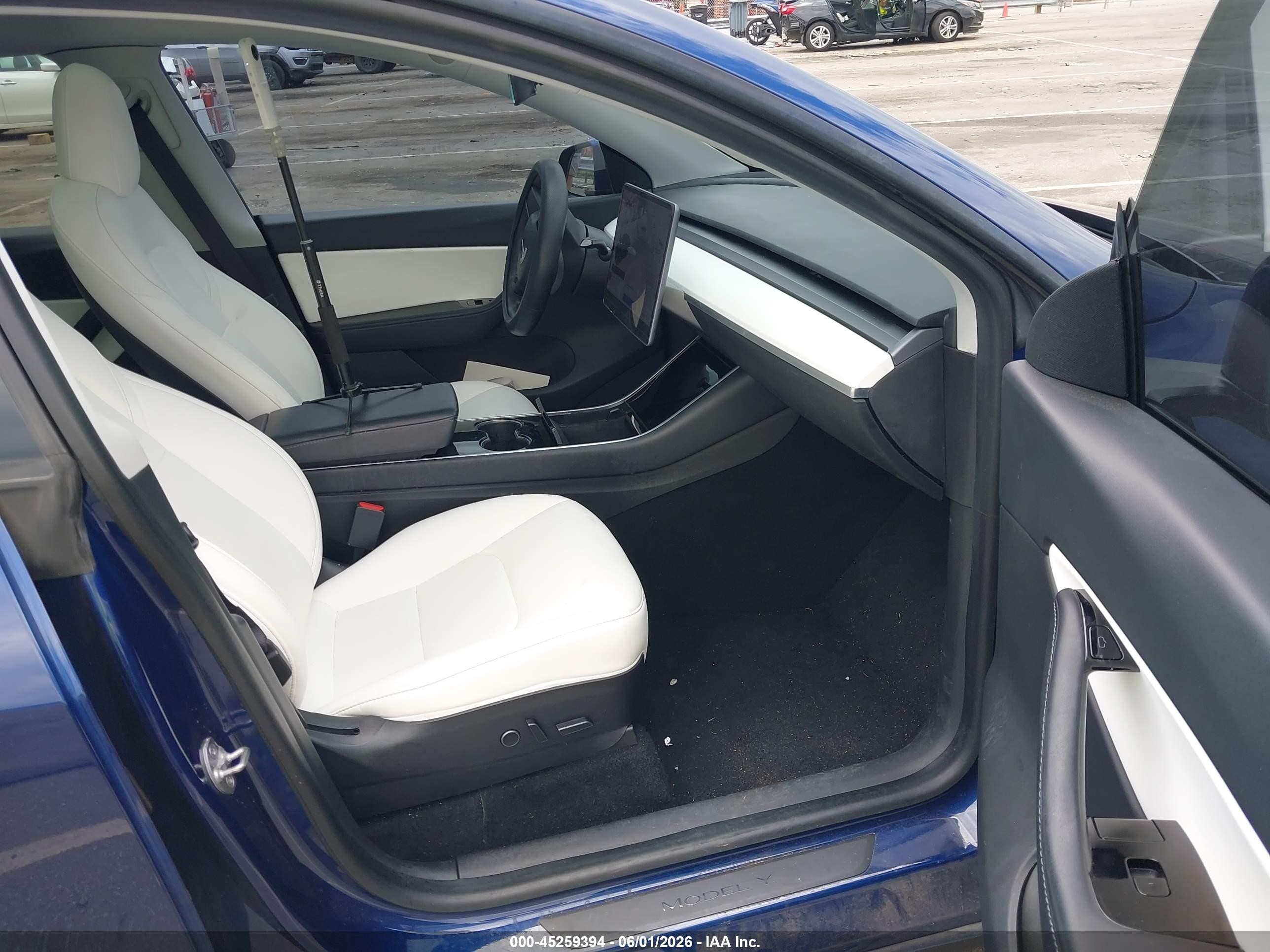 2021 Tesla Model Y VIN 5YJYGDEE2MF061173 IAAI salvage auction — Rear End, Salvage (North Carolina), sold $4,650 on 2026-07-11 (photo 5)