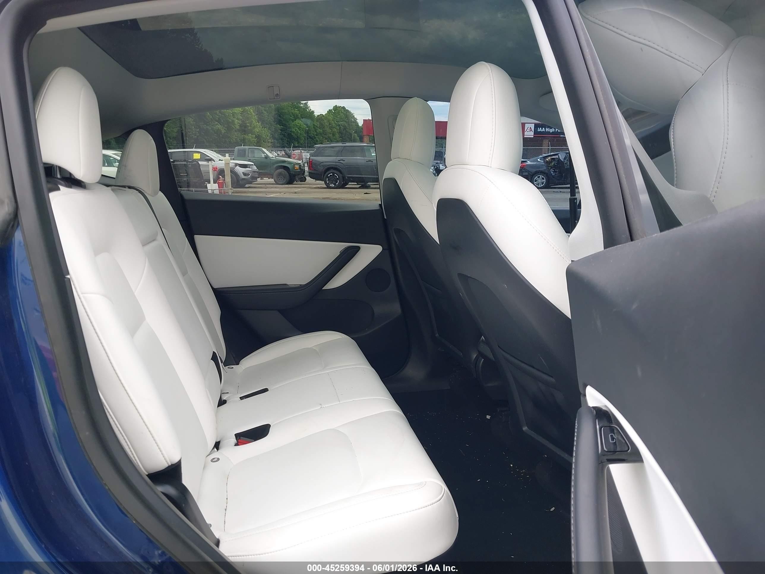 2021 Tesla Model Y VIN 5YJYGDEE2MF061173 IAAI salvage auction — Rear End, Salvage (North Carolina), sold $4,650 on 2026-07-11 (photo 8)