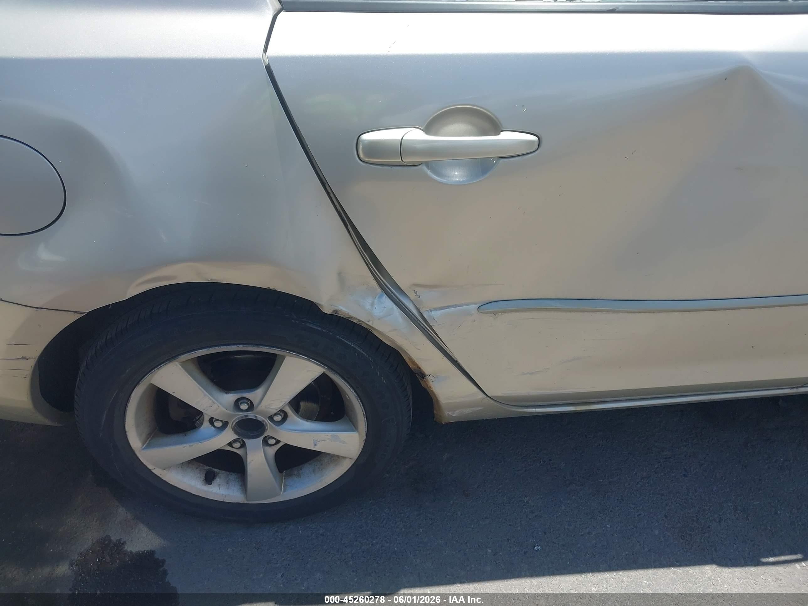 2006 Mazda 3 VIN JM1BK12G361542571 IAAI salvage auction — Side, Salvage (Utah), sold $250 on 2026-07-09 (photo 6)