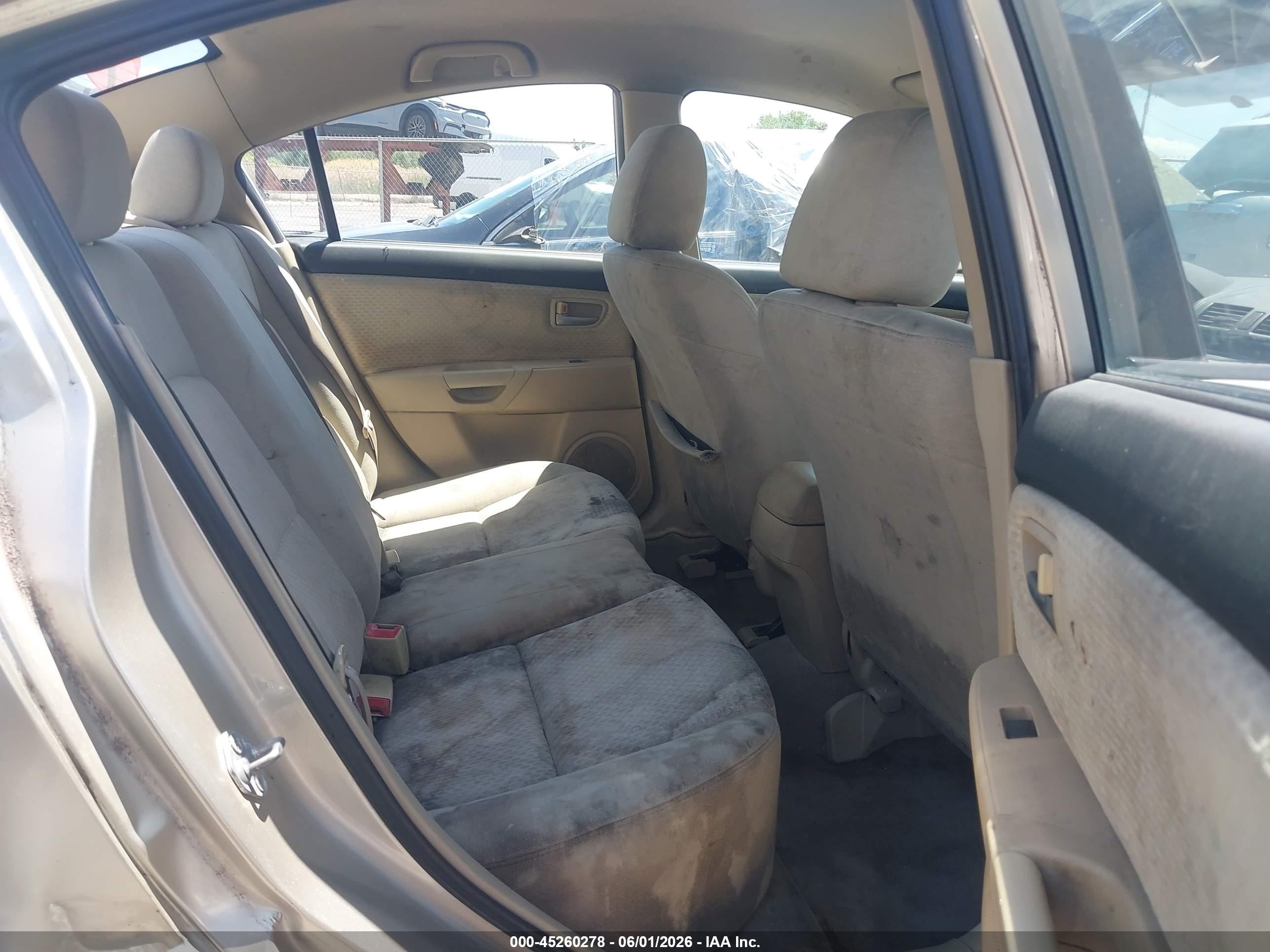 2006 Mazda 3 VIN JM1BK12G361542571 IAAI salvage auction — Side, Salvage (Utah), sold $250 on 2026-07-09 (photo 8)