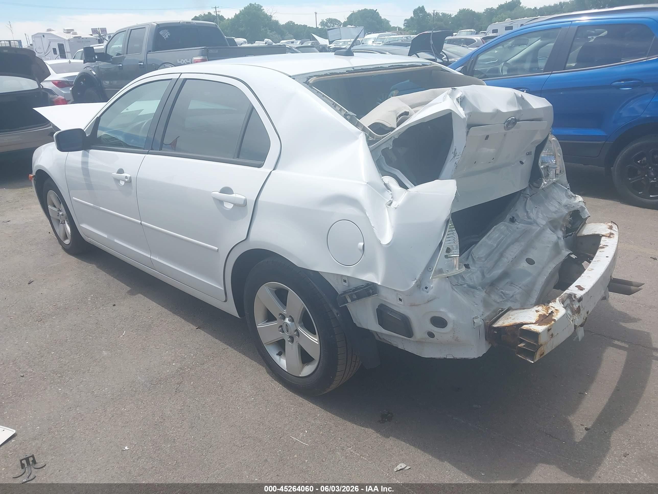 2007 Ford Fusion VIN 3FAHP07Z77R179107 IAAI salvage auction — Front & Rear, Salvage (Utah), sold $350 on 2026-07-09 (photo 3)