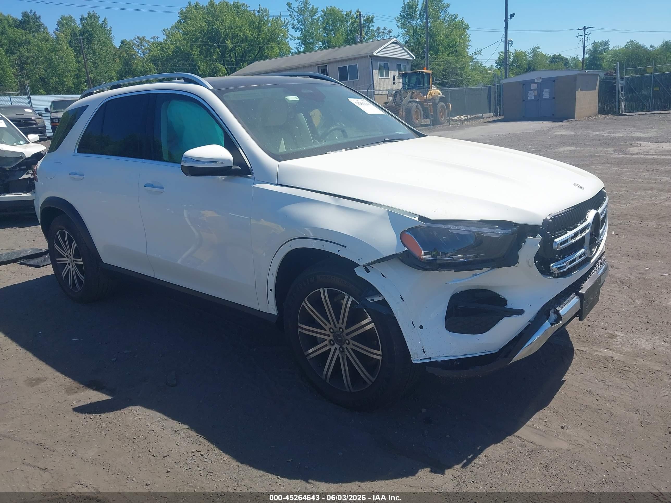 2026 Mercedes-Benz GLE-Class VIN 4JGFB4FBXTB651760 — IAAI salvage auction photo