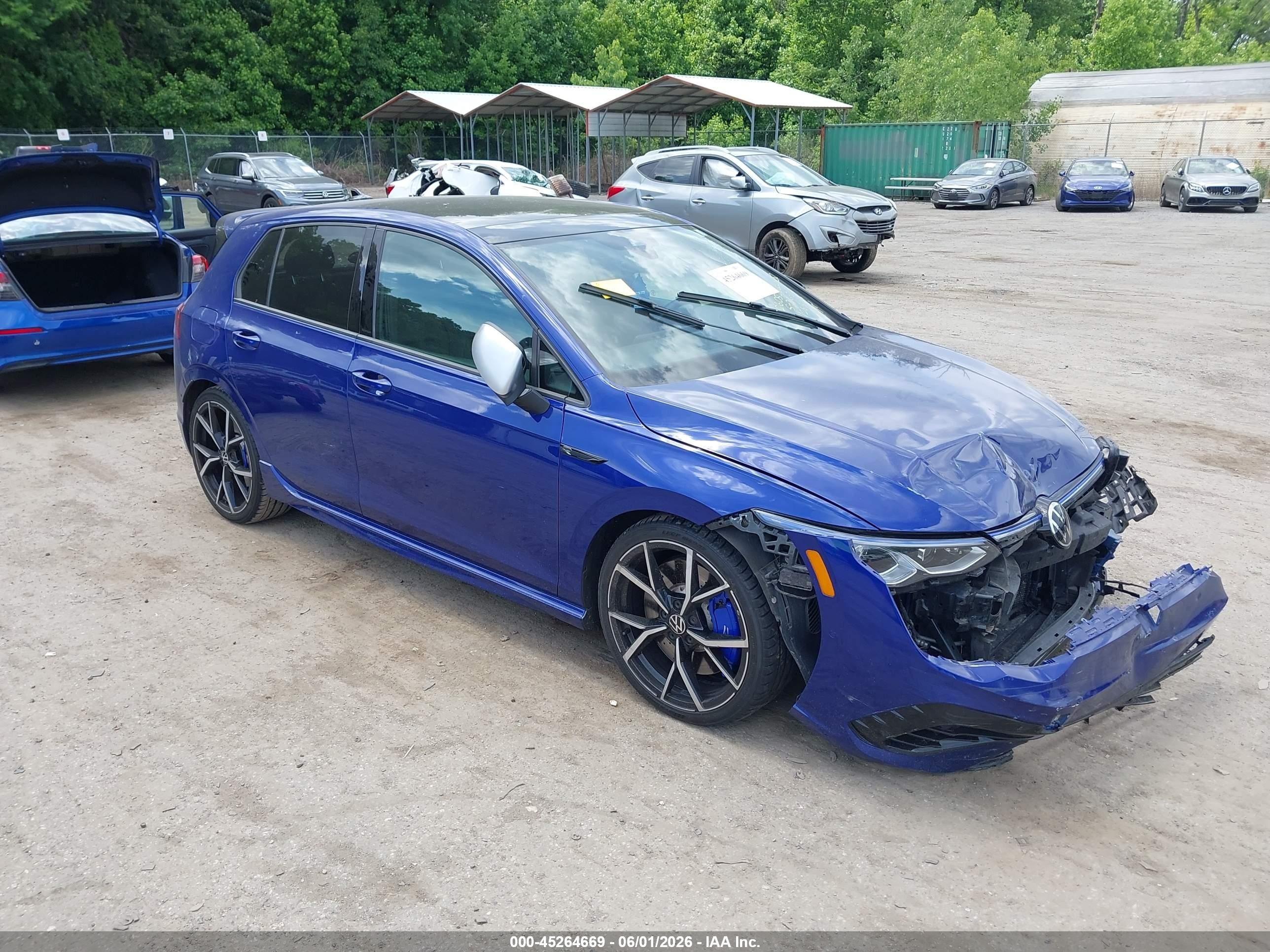 2022 Volkswagen Golf R VIN WVWFB7CD3NW128300 — IAAI salvage auction photo