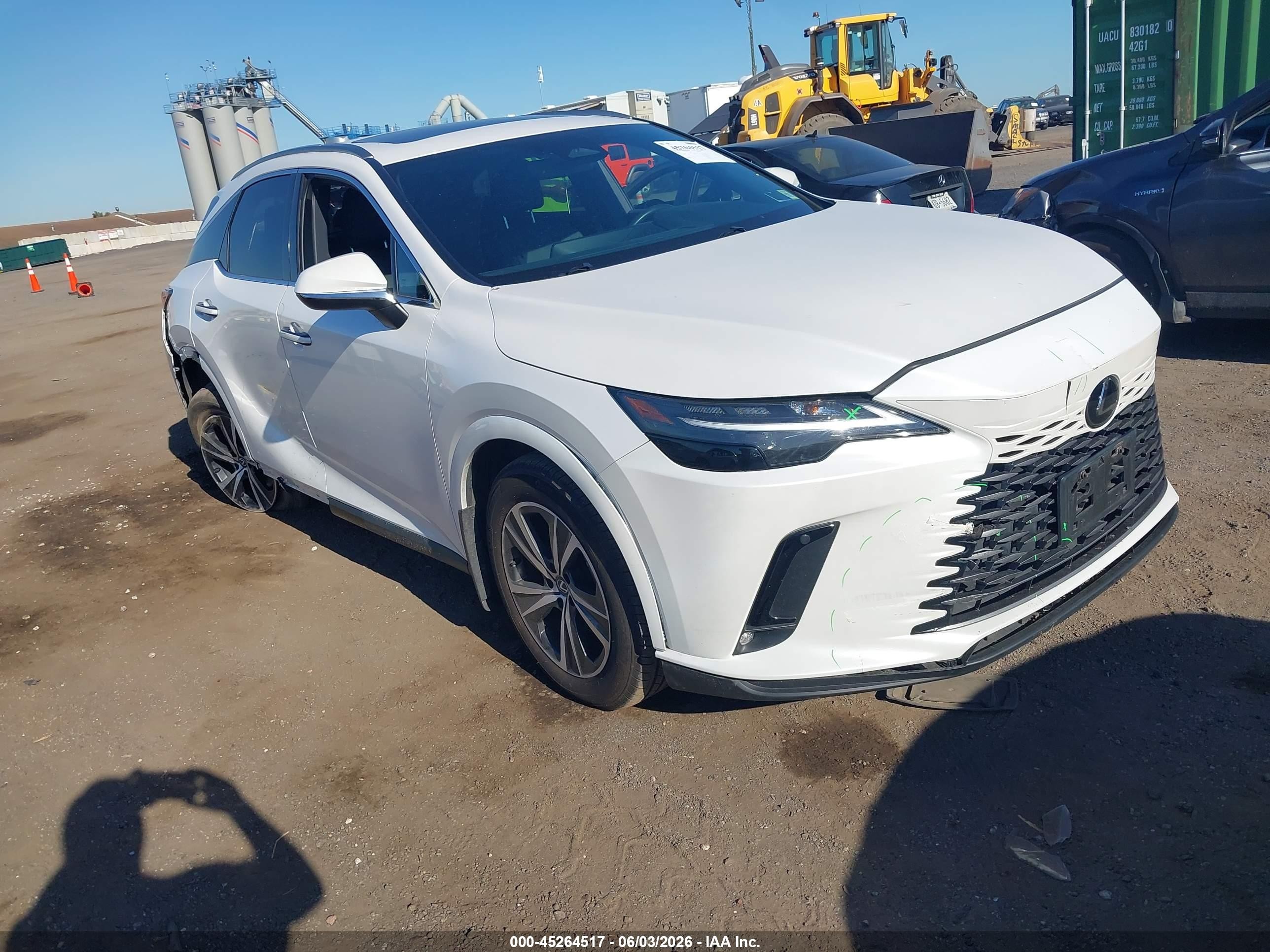 2024 Lexus RX 350 VIN 2T2BAMCA5RC069282 IAAI salvage auction — Side, Mv-907A (New York), sold $26,400 on 2026-08-25 (photo 1)