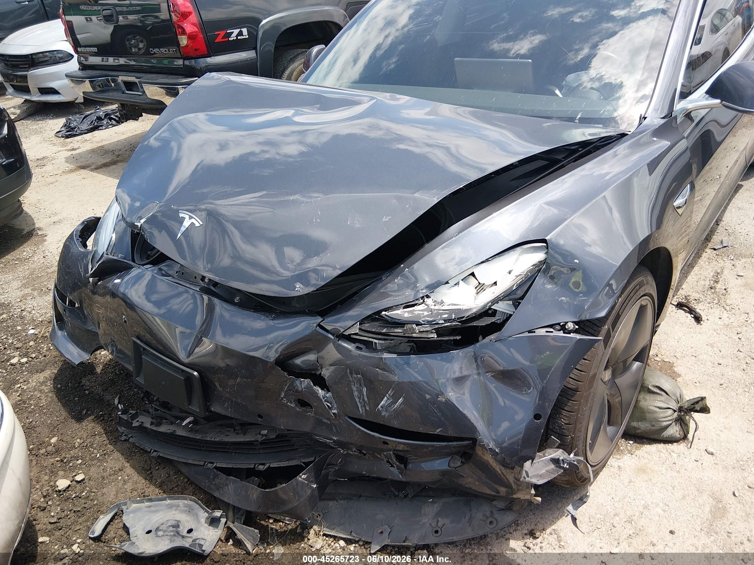 2018 Tesla Model 3 VIN 5YJ3E1EB0JF114422 IAAI salvage auction — Front End, Clear (Oklahoma), sold $5,200 on 2026-10-06 (photo 6)