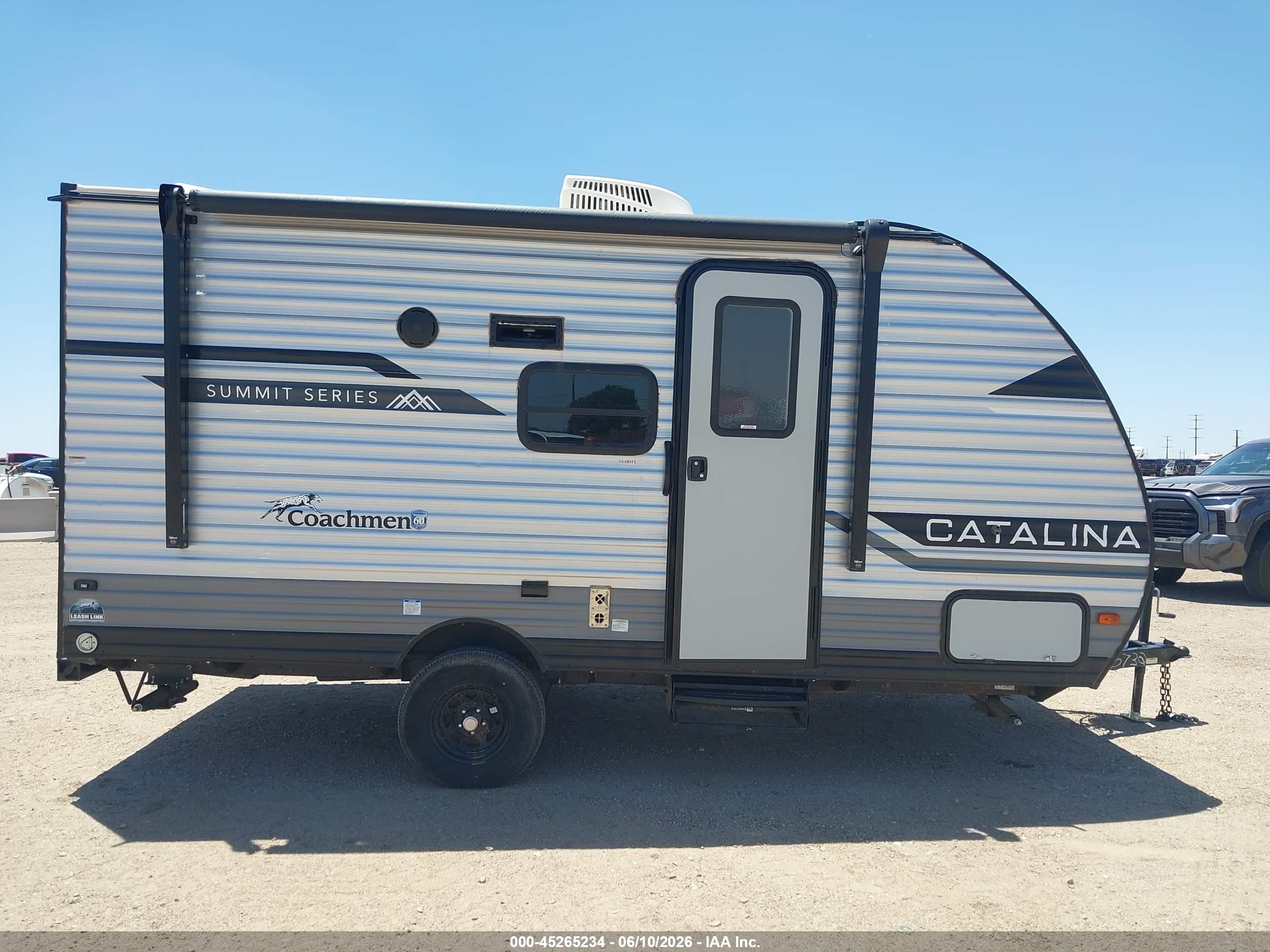 2024 Coachmen Catalina VIN 5ZT2CAEC2RK006732 IAAI salvage auction — Hail, Original (Texas), sold $4,250 on 2026-09-09 (photo 7)