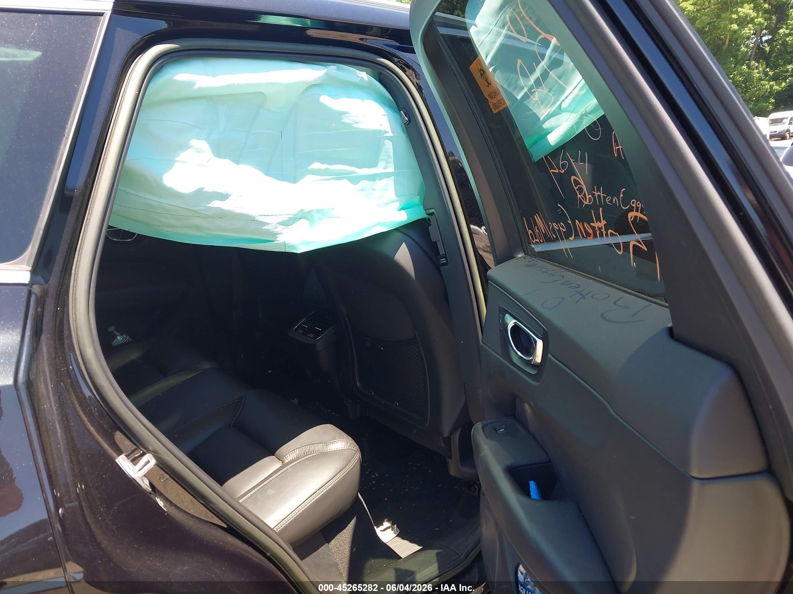 2022 Volvo XC60 VIN YV4L12DL5N1079240 IAAI salvage auction — Side, Salvage (Georgia), sold $7,800 on 2026-09-11 (photo 8)