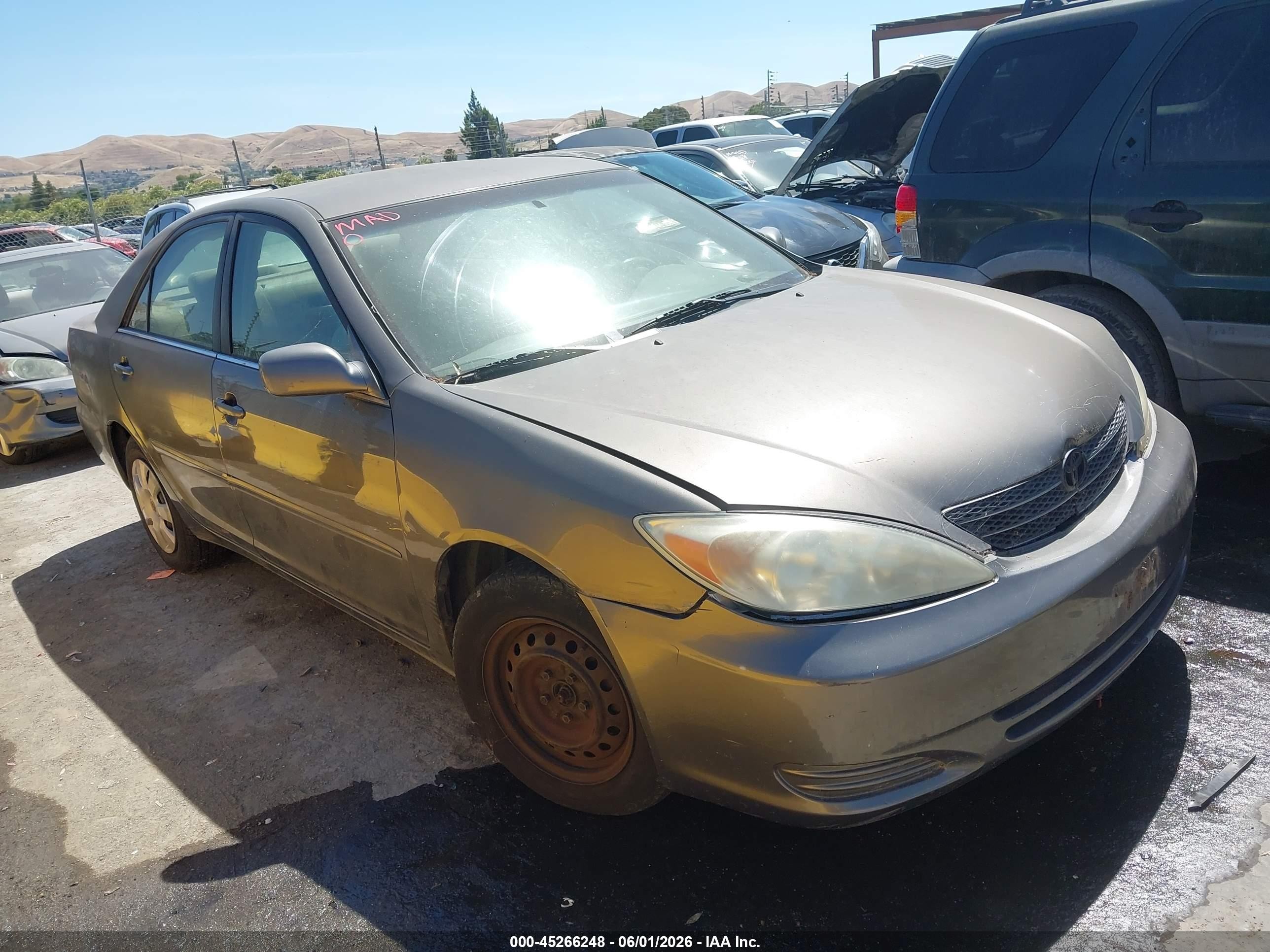 2003 Toyota Camry VIN 4T1BE32K73U661754 IAAI salvage auction — Normal Wear, Clear - Dealer Only (California), sold $475 on 2026-07-09 (photo 1)