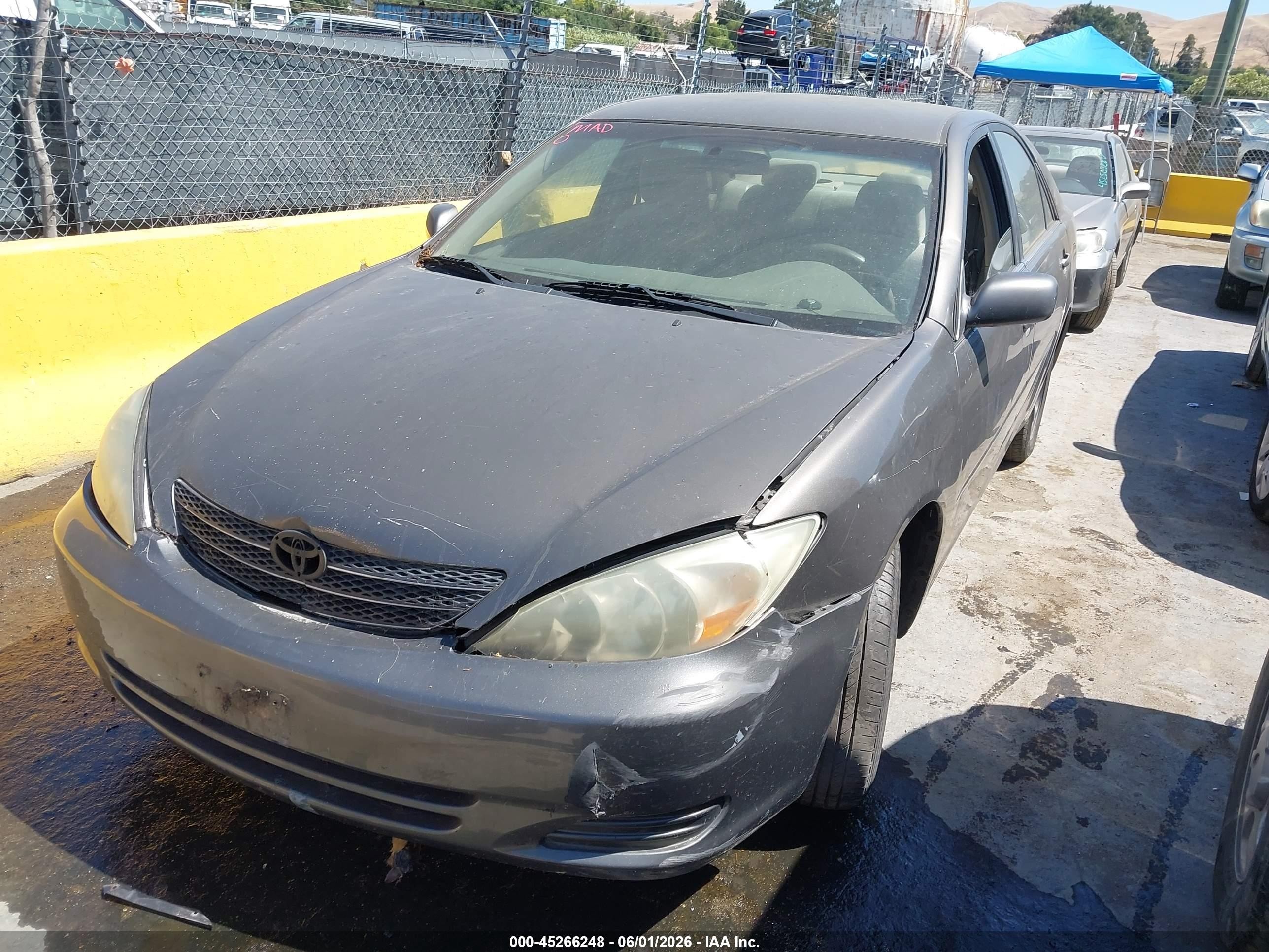 2003 Toyota Camry VIN 4T1BE32K73U661754 IAAI salvage auction — Normal Wear, Clear - Dealer Only (California), sold $475 on 2026-07-09 (photo 6)