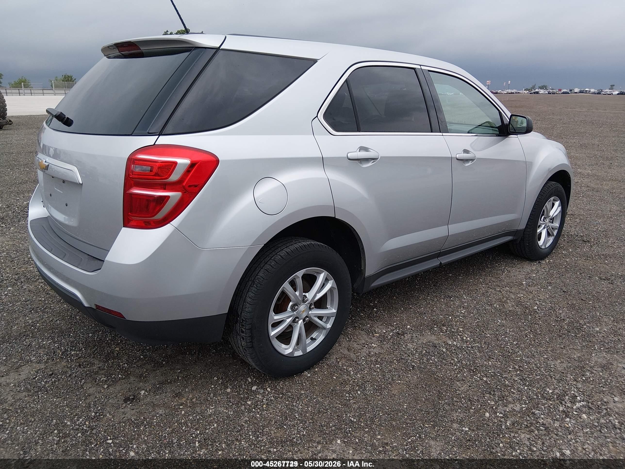 2017 Chevrolet Equinox VIN 2GNFLEEK4H6323809 IAAI salvage auction — Unknown, Sf97 (Iowa), sold $10,250 on 2026-07-09 (photo 4)