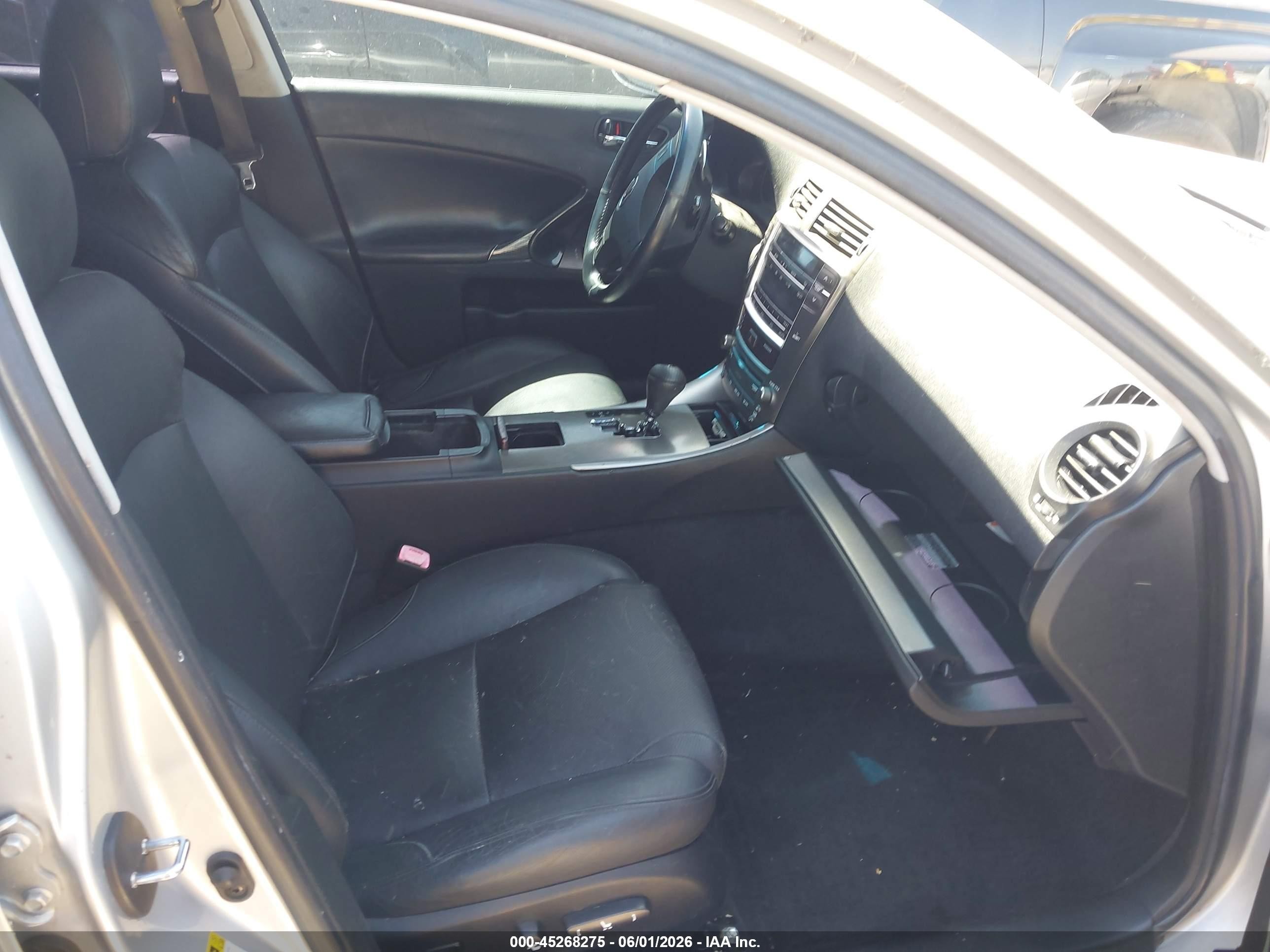 2006 Lexus IS 250 VIN JTHBK262265012801 IAAI salvage auction — Normal Wear, Salvage Title - Dealer (California), sold $450 on 2026-07-02 (photo 5)
