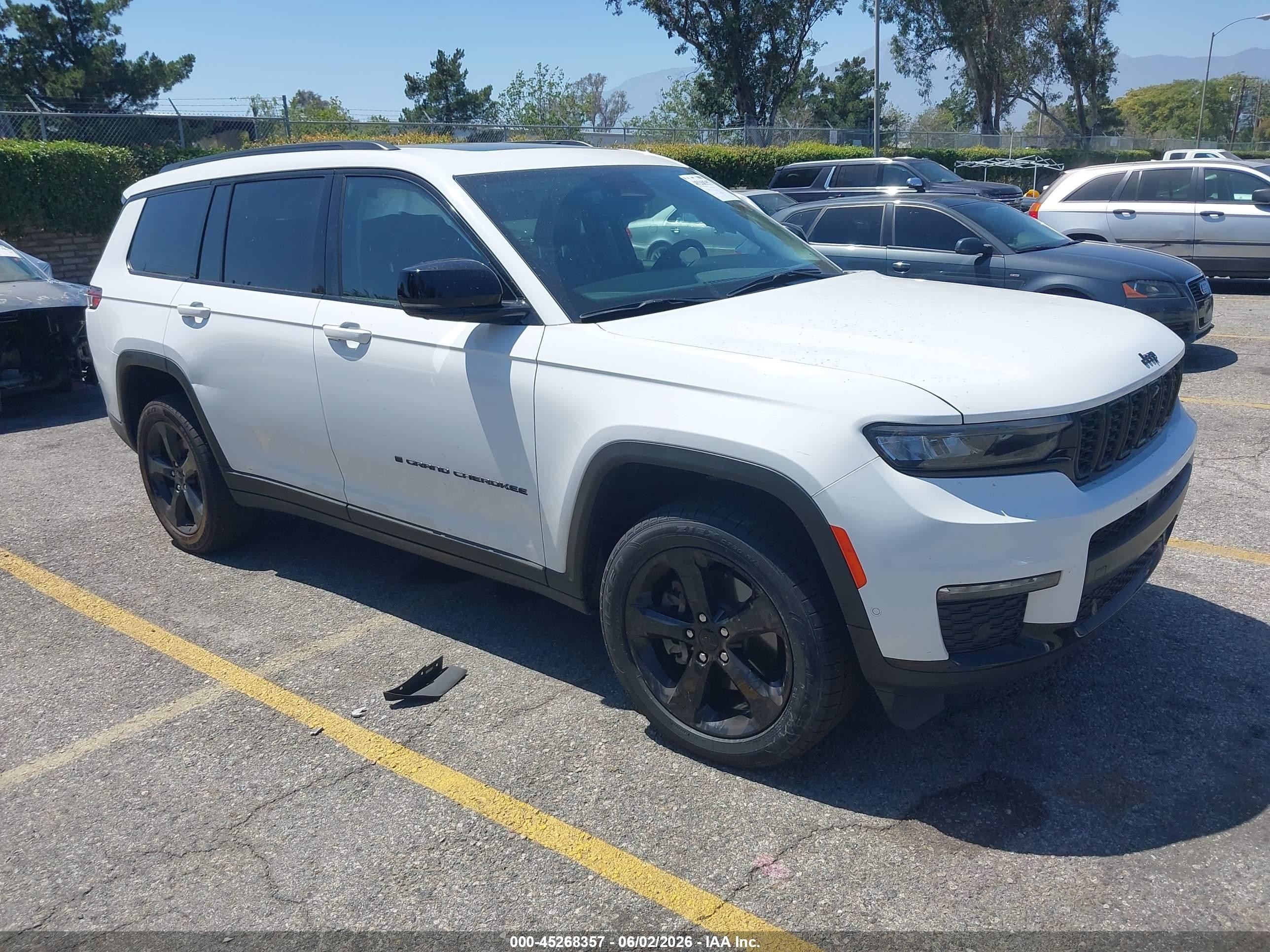 2023 Jeep Grand Cherokee L VIN 1C4RJKBG4P8865284 — IAAI salvage auction photo