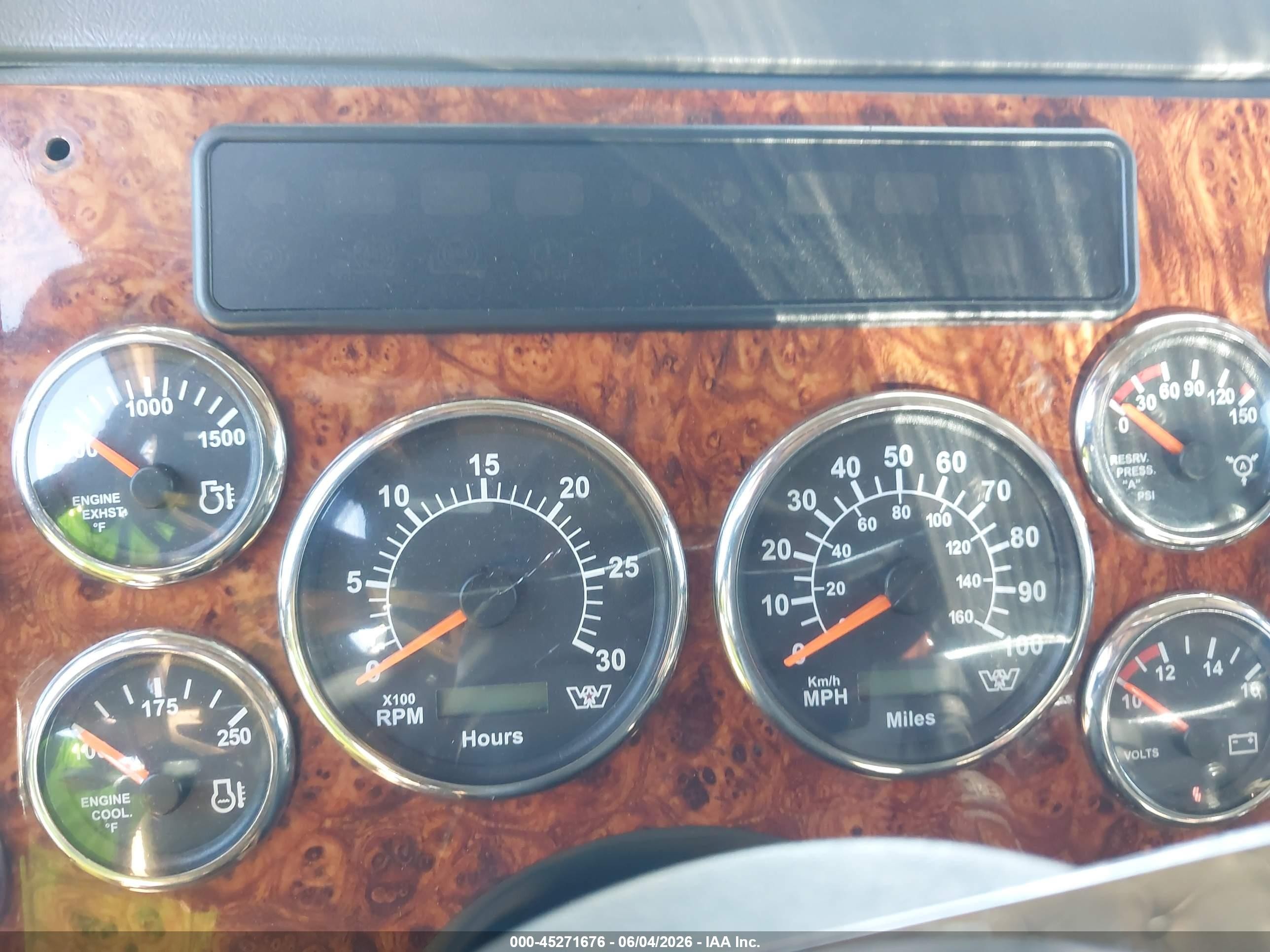 2007 Western Star/auto Car Conventional VIN 5KKHAECK47PY62499 IAAI salvage auction — Front End, Salvage (Georgia), sold $4,900 on 2026-10-07 (photo 5)