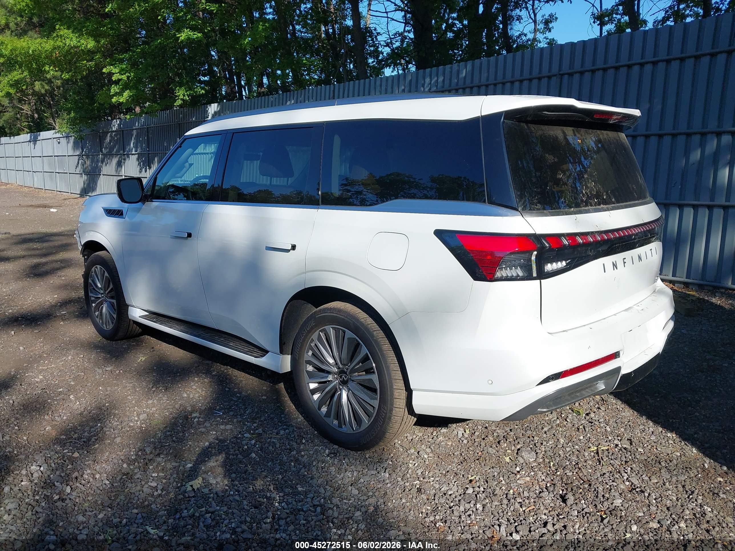 2026 Infiniti QX80 VIN JN8AZ3BE1T9720125 IAAI salvage auction — Front End, Salvage (New Jersey), sold $37,900 on 2026-08-17 (photo 3)