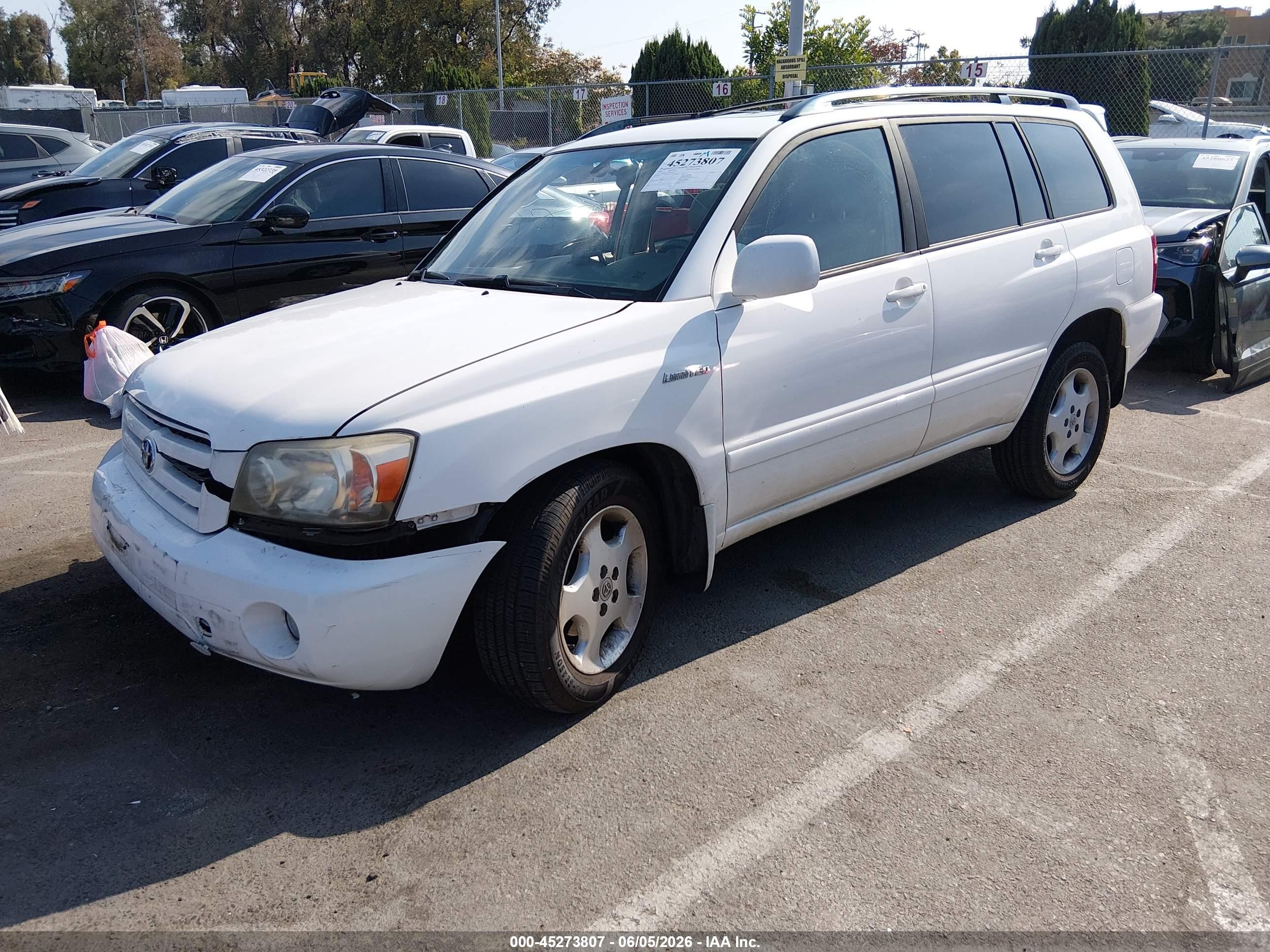 2005 Toyota Highlander VIN JTEDP21A050053431 IAAI salvage auction — Unknown, Salvage (California), sold $825 on 2026-07-09 (photo 2)
