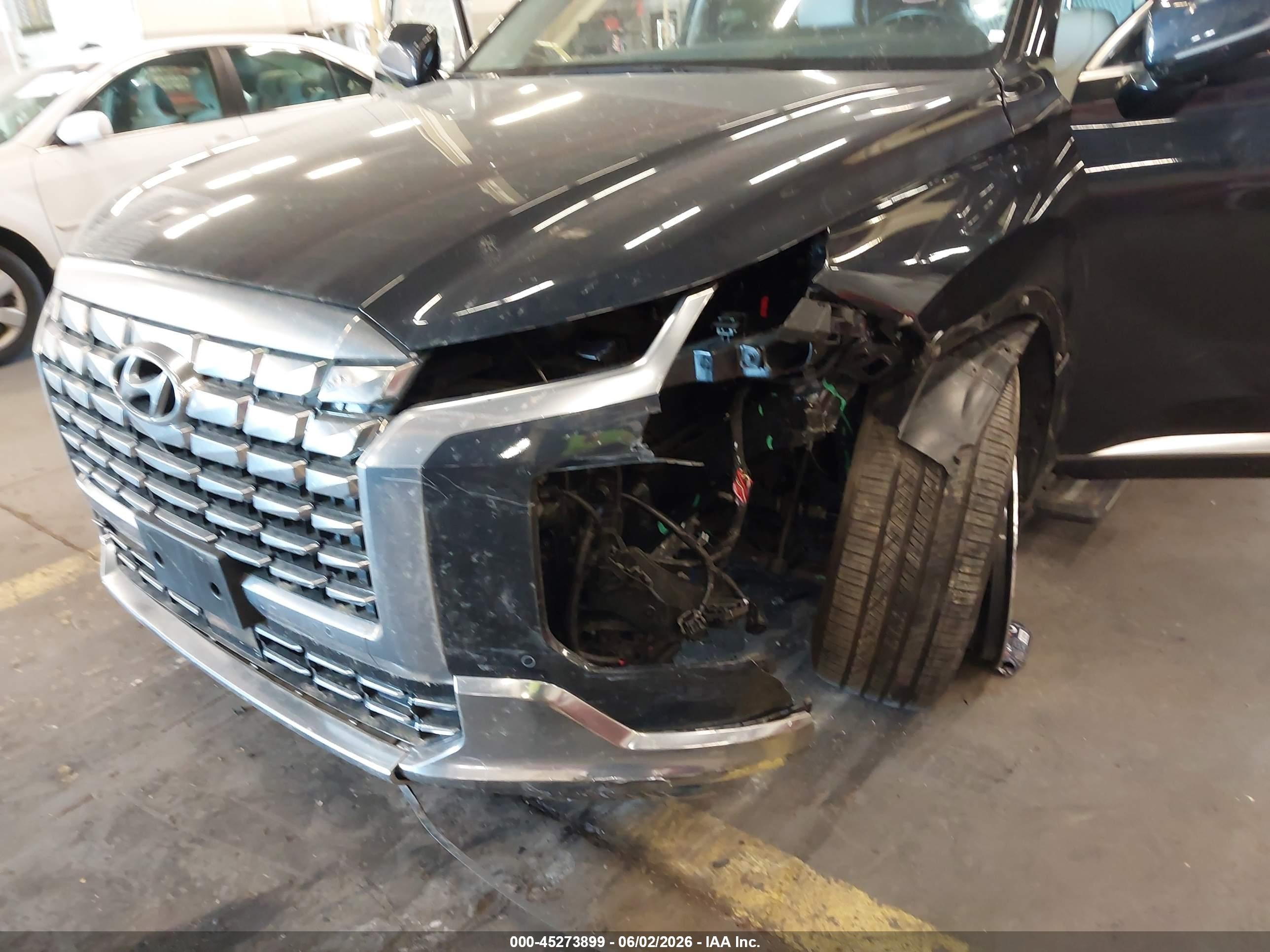 2024 Hyundai Palisade VIN KM8R7DGE2RU731302 IAAI salvage auction — Front End, Salvage (Oregon), sold $12,500 on 2026-07-03 (photo 6)