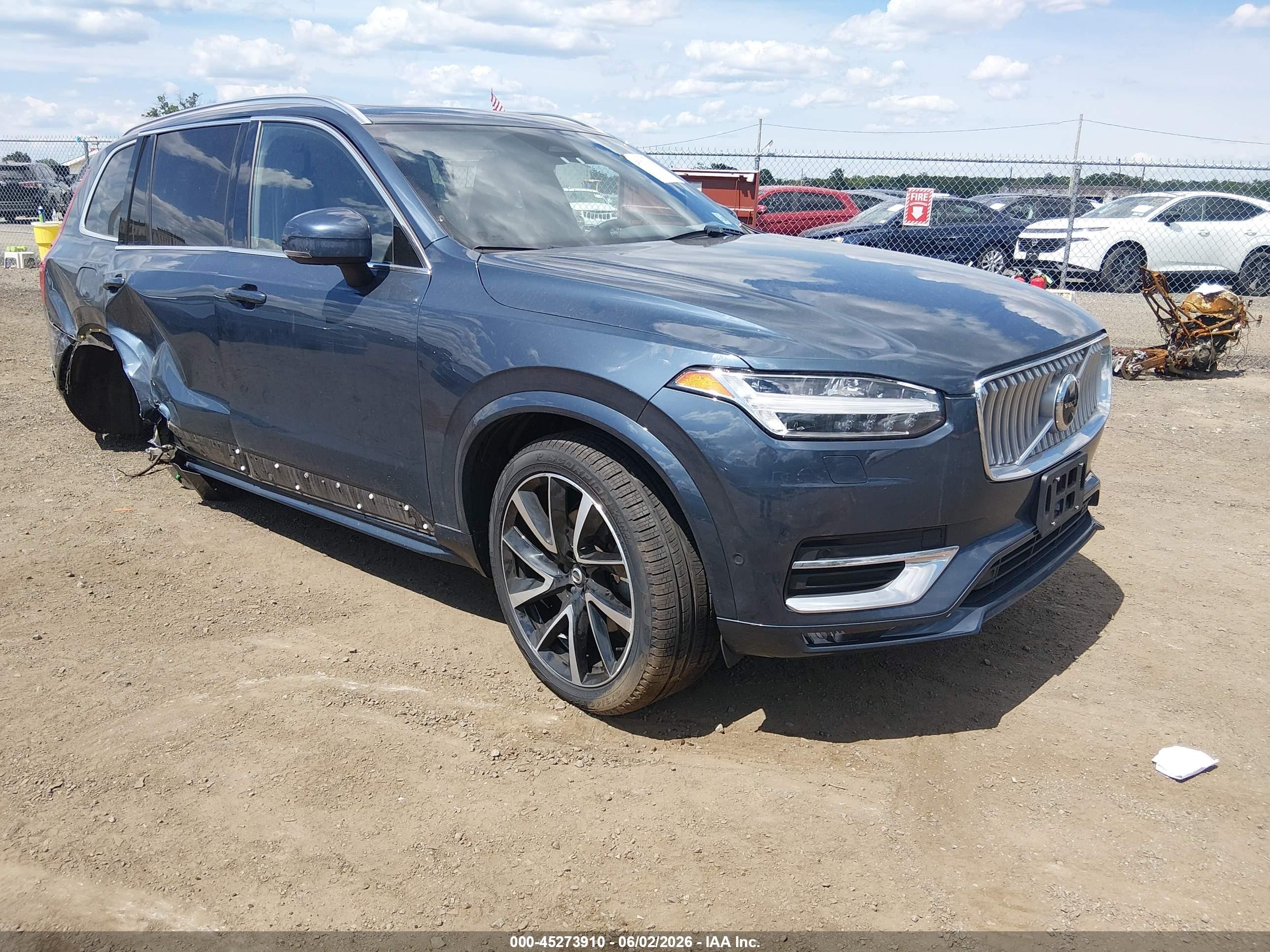 2023 Volvo XC90 VIN YV4062PNXP1956745 — IAAI salvage auction photo