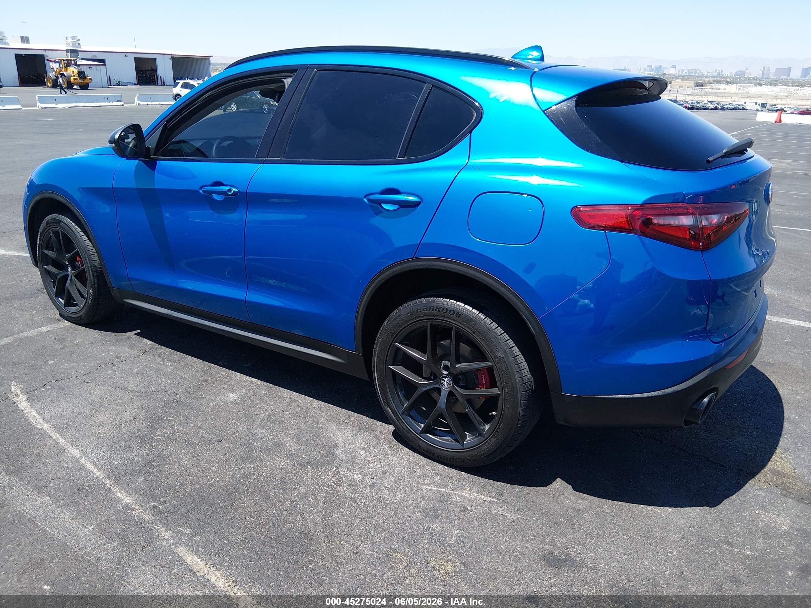 2019 Alfa romeo Stelvio VIN ZASPAJAN5K7C48774 IAAI salvage auction — Side, Salvage (Nevada), sold $5,100 on 2026-09-04 (photo 3)
