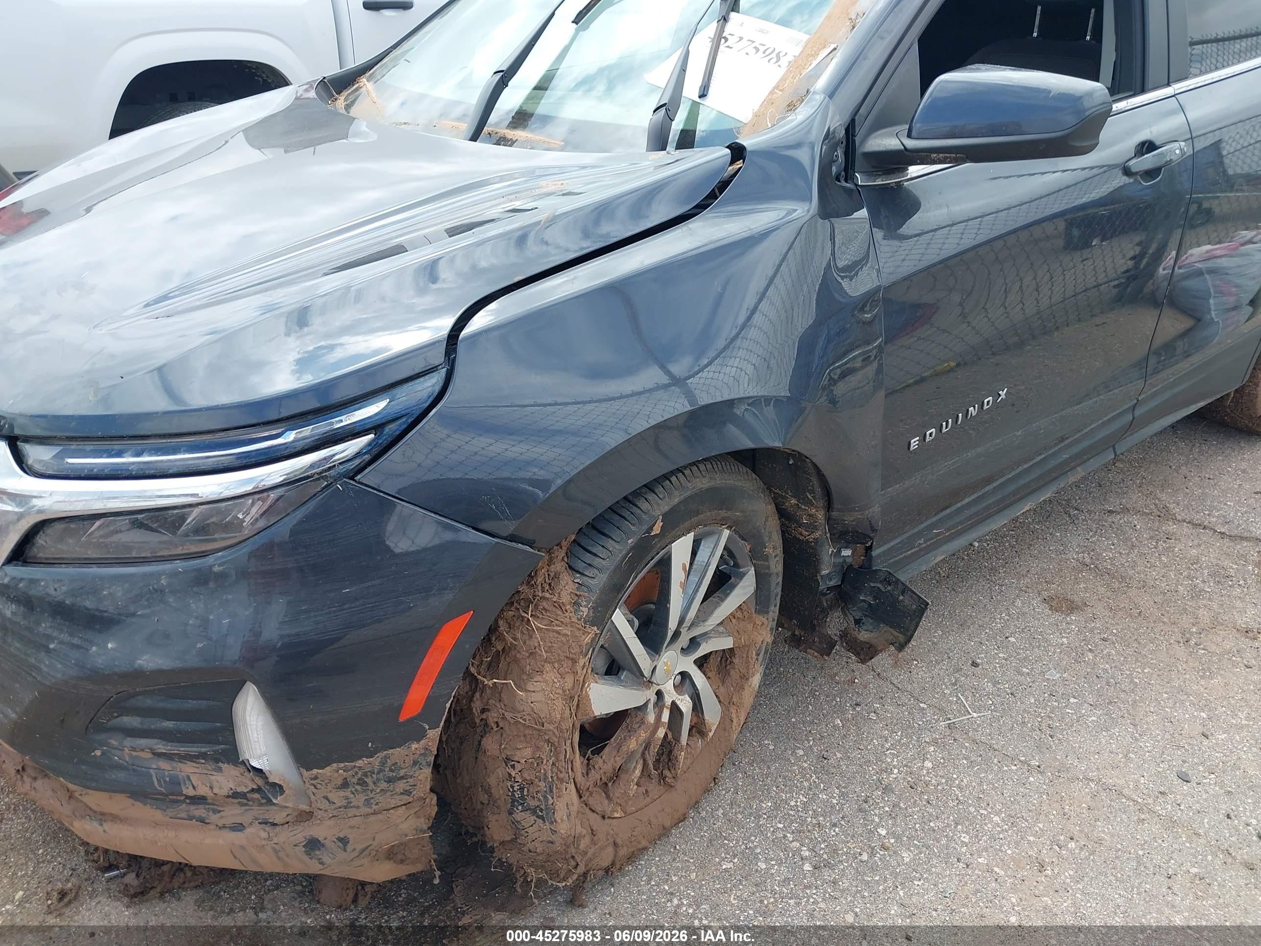 2022 Chevrolet Equinox VIN 2GNAXKEV1N6150270 IAAI salvage auction — Unknown, Salvage (Texas), sold $3,300 on 2026-07-10 (photo 6)