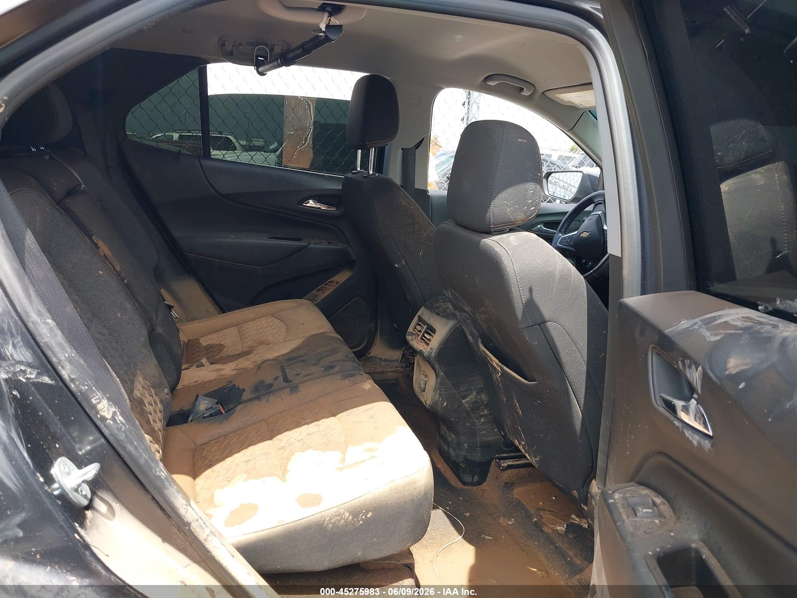 2022 Chevrolet Equinox VIN 2GNAXKEV1N6150270 IAAI salvage auction — Unknown, Salvage (Texas), sold $3,300 on 2026-07-10 (photo 8)