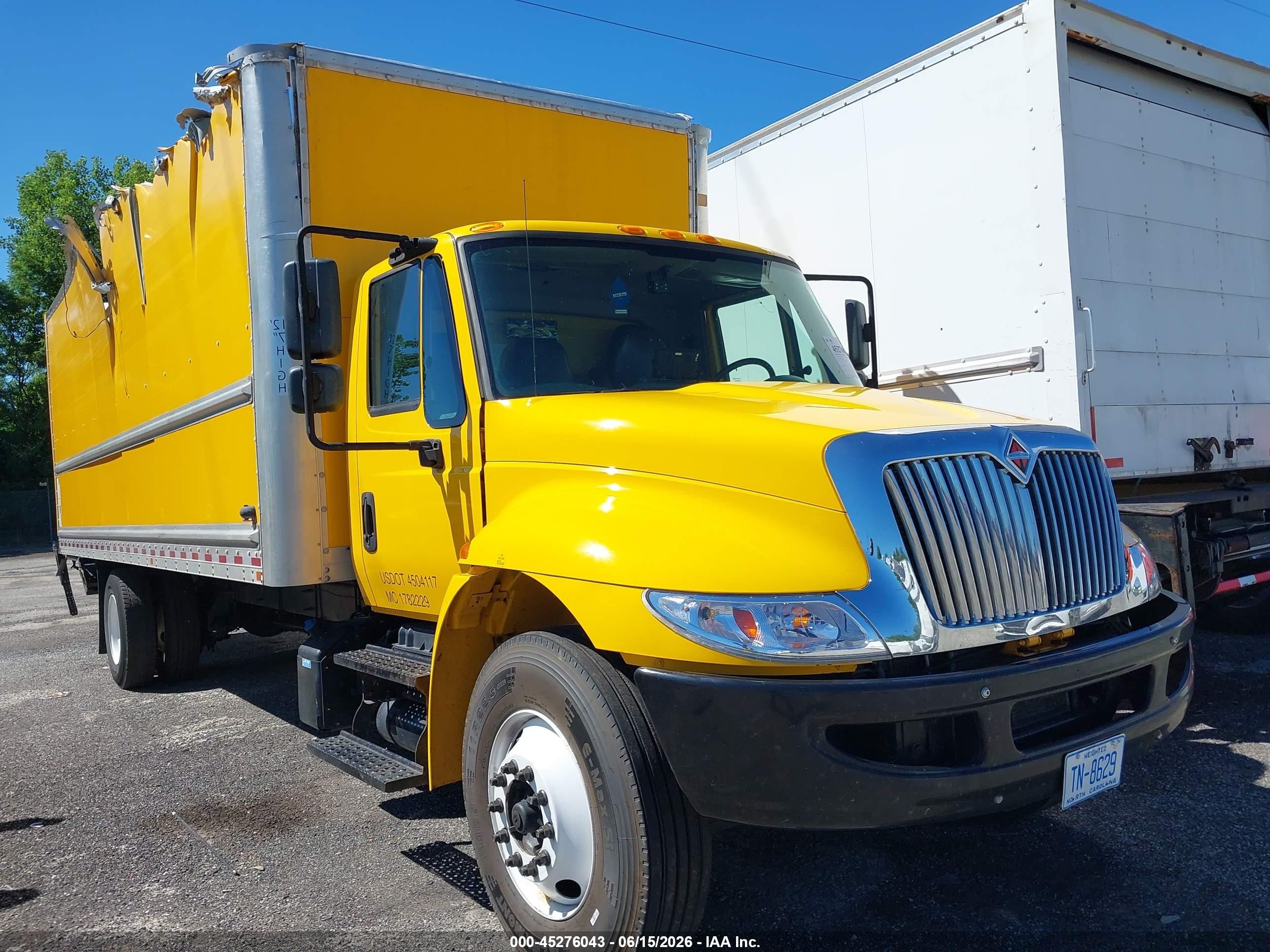 2019 International Durastar 4300 VIN 1HTMMMML9KH519797 — IAAI salvage auction photo