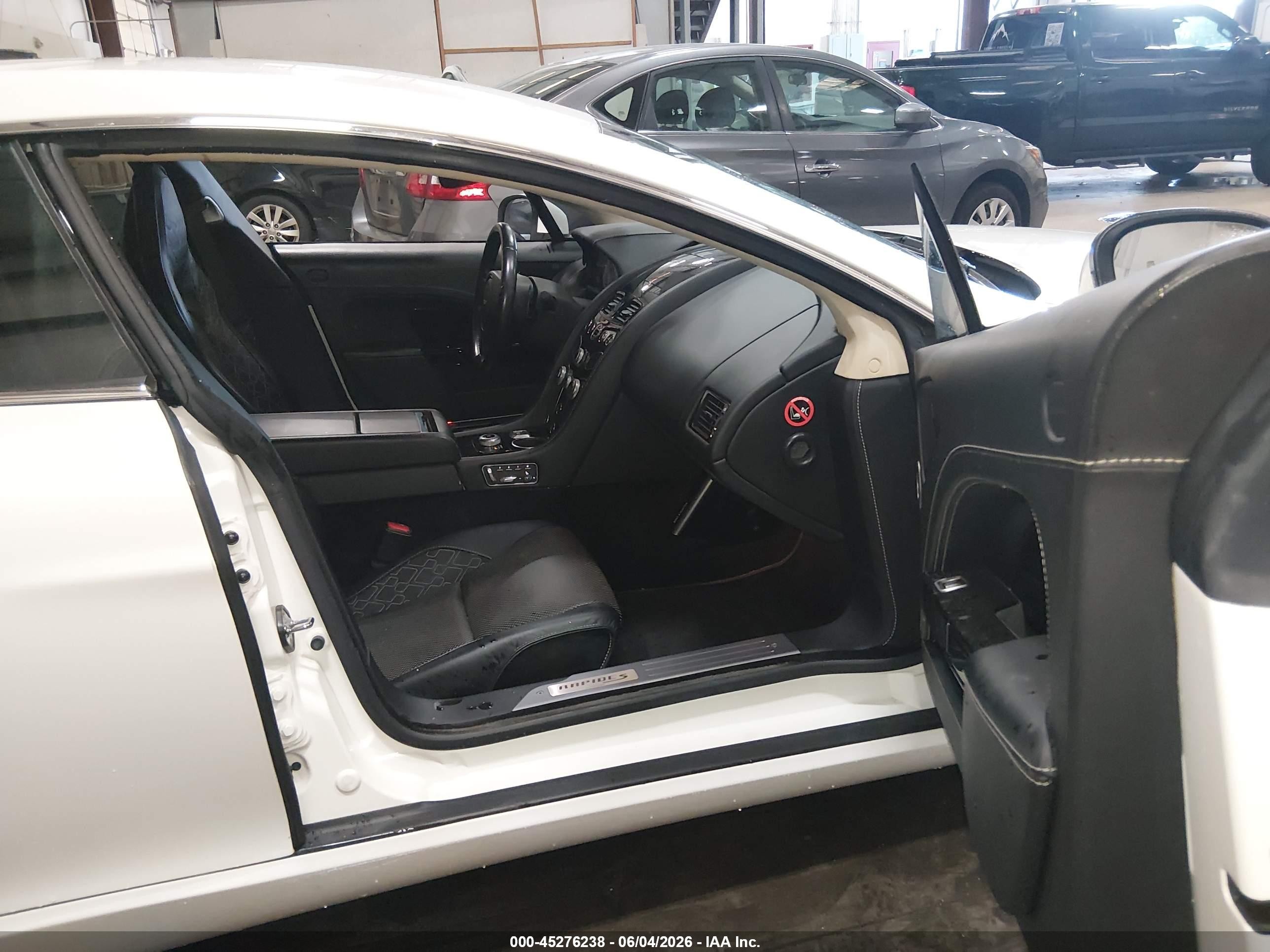 2016 Aston martin Rapide VIN SCFHMDBS5GGF05390 IAAI salvage auction — Unknown, Salvage (Idaho), sold $19,100 on 2026-09-04 (photo 5)