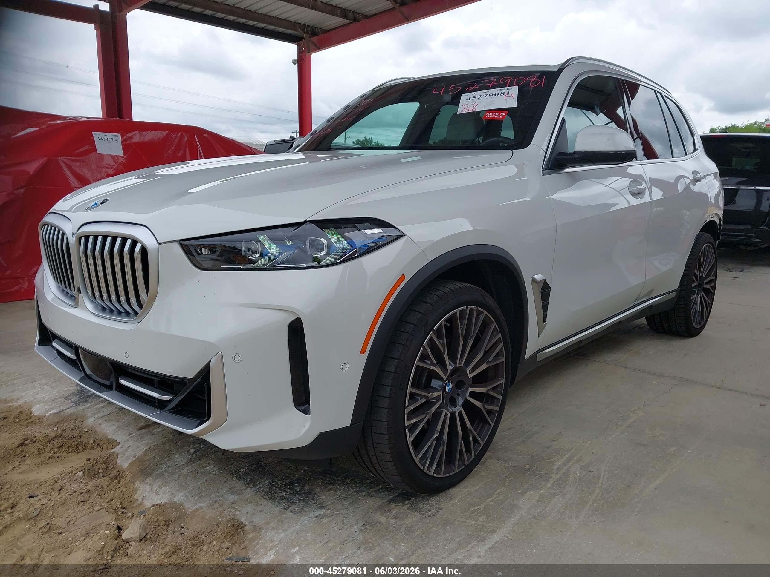 2025 BMW X5 VIN 5UX23EU06S9X99142 IAAI salvage auction — Rear End, Rebuildable (Florida), sold $42,100 on 2026-07-06 (photo 2)