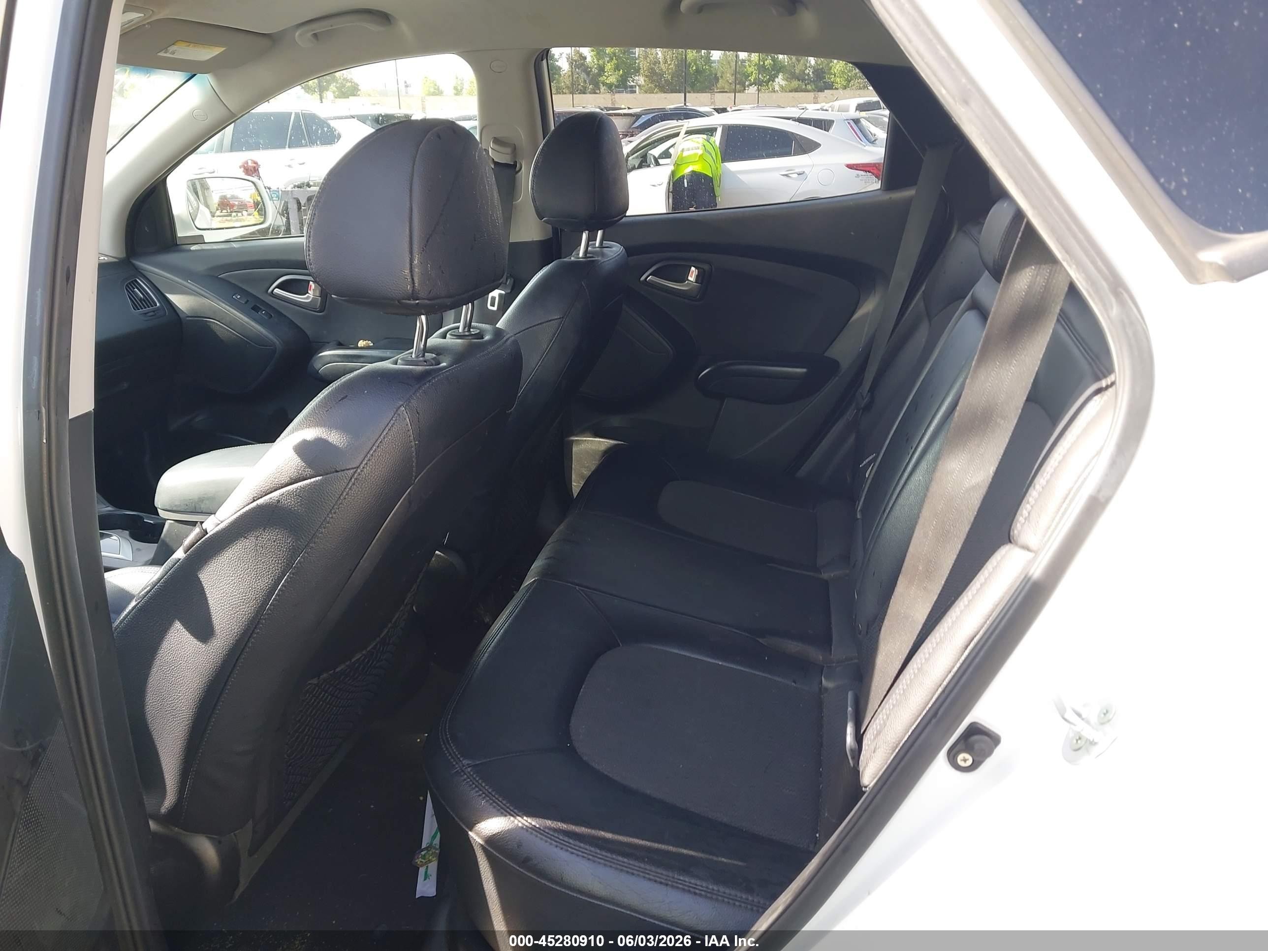 2013 Hyundai Tucson VIN KM8JU3AC1DU753971 IAAI salvage auction — Front & Rear, Salvage Certificate (California), sold $1,750 on 2026-07-10 (photo 8)