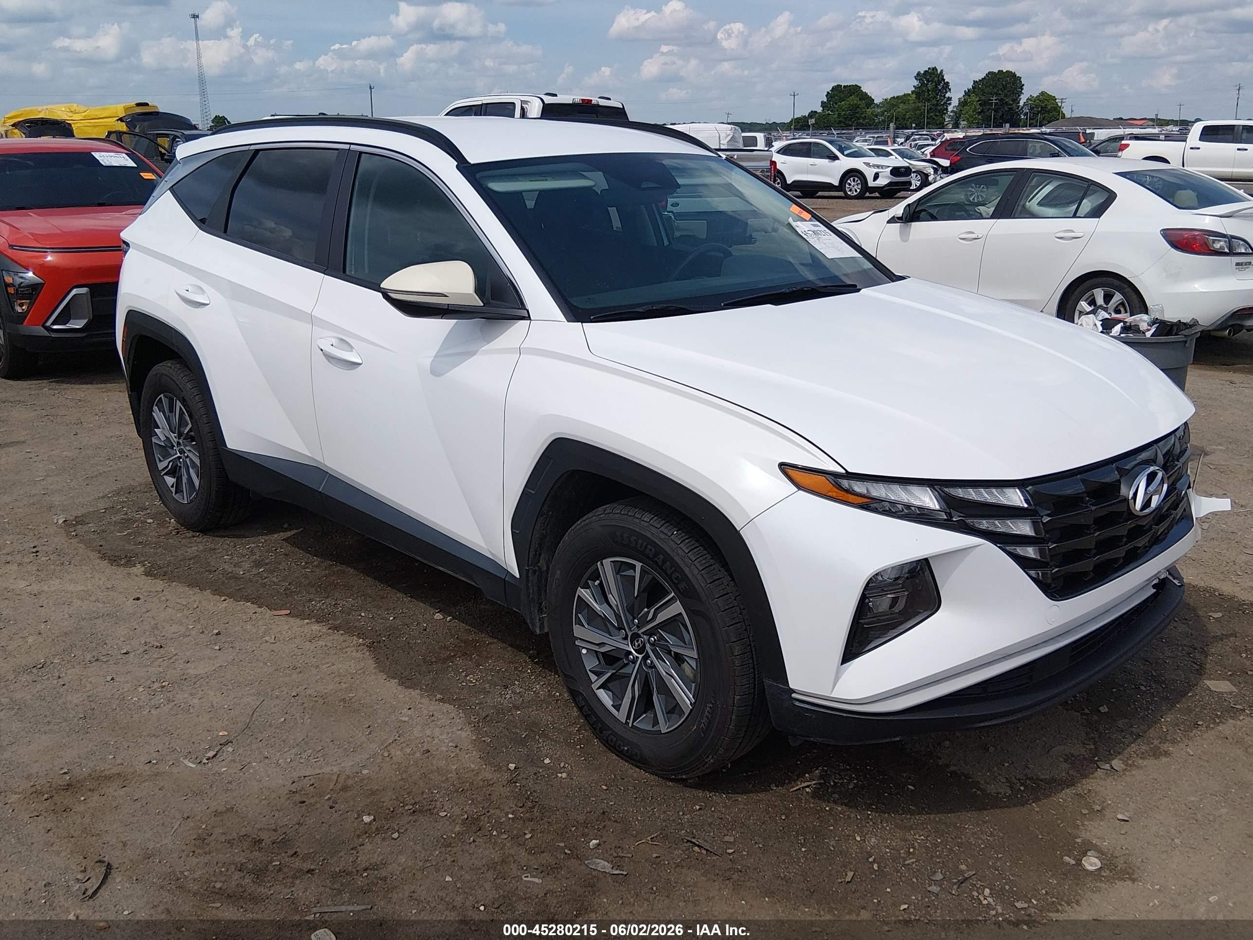 2022 Hyundai Tucson Hybrid VIN KM8JBCA15NU082777 — IAAI salvage auction photo