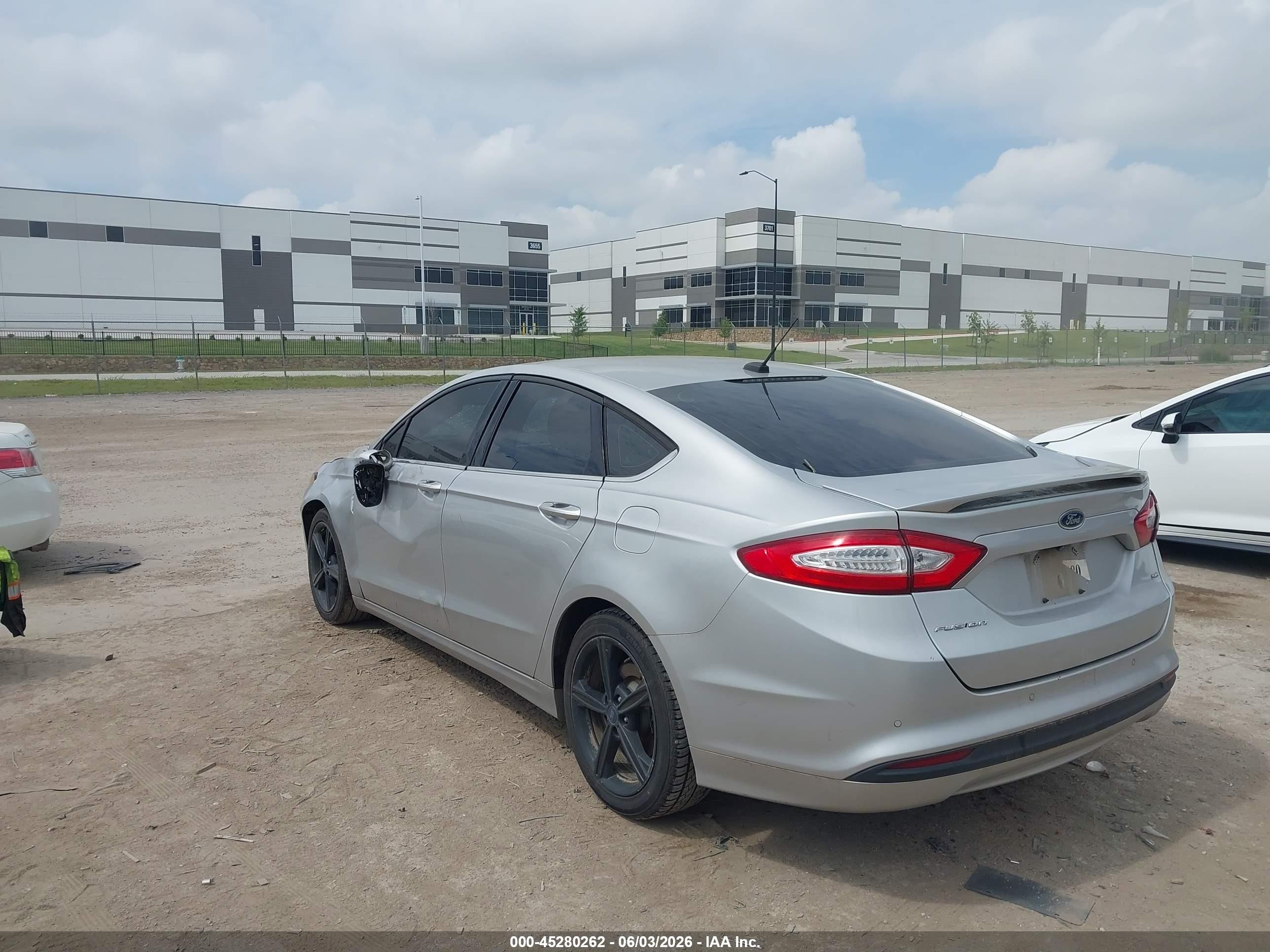 2016 Ford Fusion VIN 3FA6P0H7XGR382433 IAAI salvage auction — Unknown, Original (Texas), sold $1,100 on 2026-07-10 (photo 3)