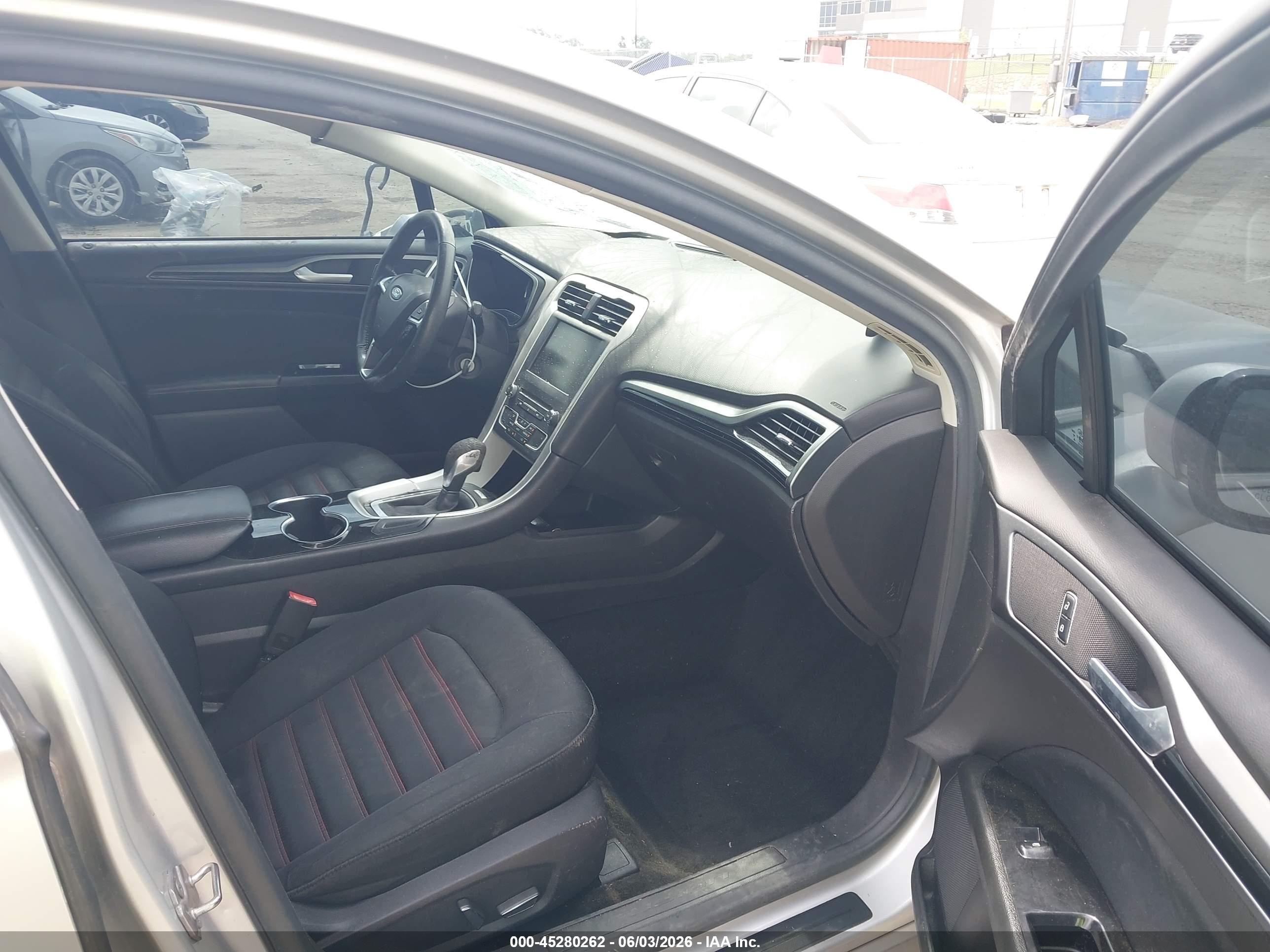 2016 Ford Fusion VIN 3FA6P0H7XGR382433 IAAI salvage auction — Unknown, Original (Texas), sold $1,100 on 2026-07-10 (photo 5)