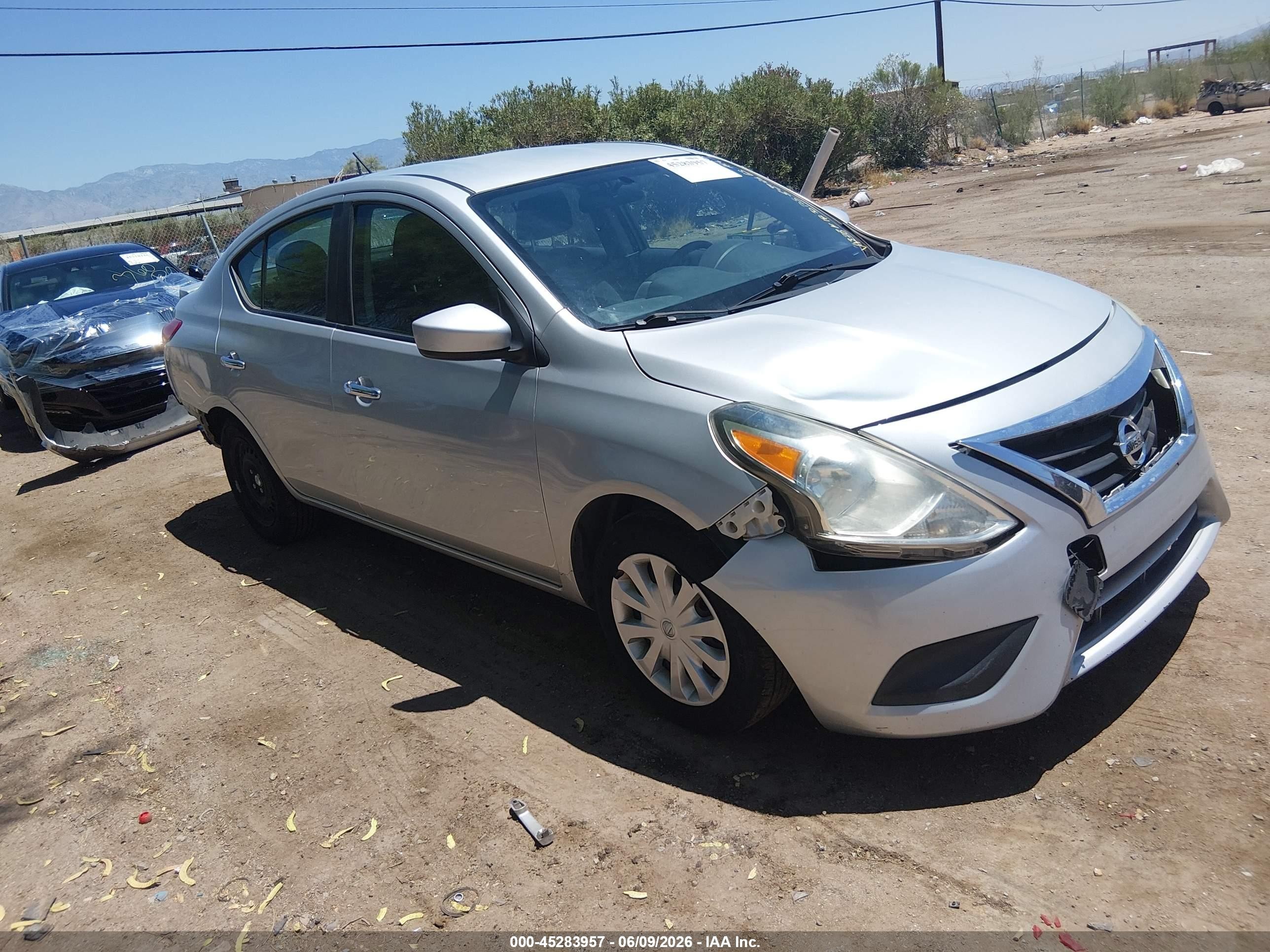 2019 Nissan Versa VIN 3N1CN7AP8KL851328 IAAI salvage auction — Front & Rear, Salvage (Arizona), sold $1,550 on 2026-07-09 (photo 1)