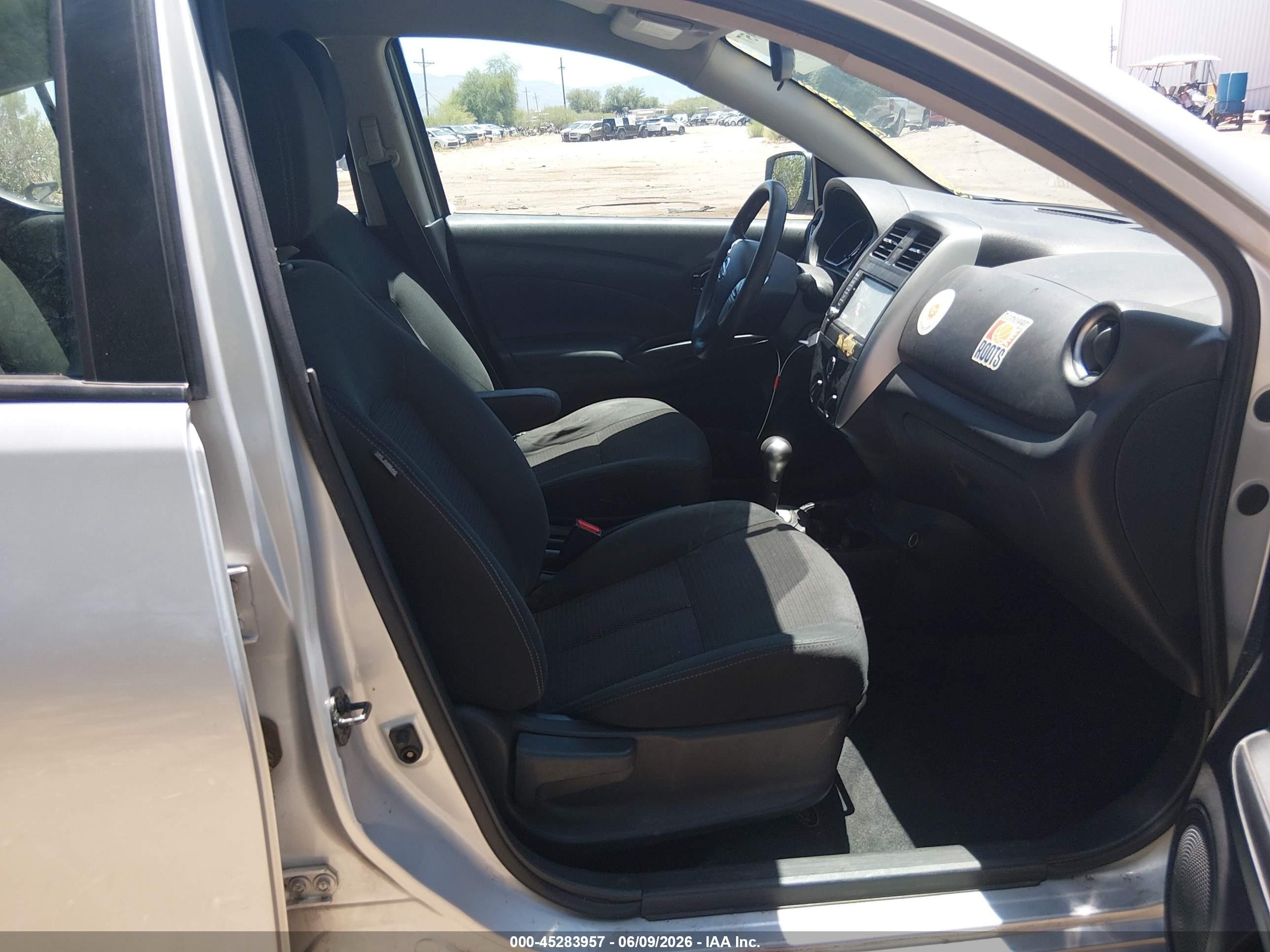 2019 Nissan Versa VIN 3N1CN7AP8KL851328 IAAI salvage auction — Front & Rear, Salvage (Arizona), sold $1,550 on 2026-07-09 (photo 5)