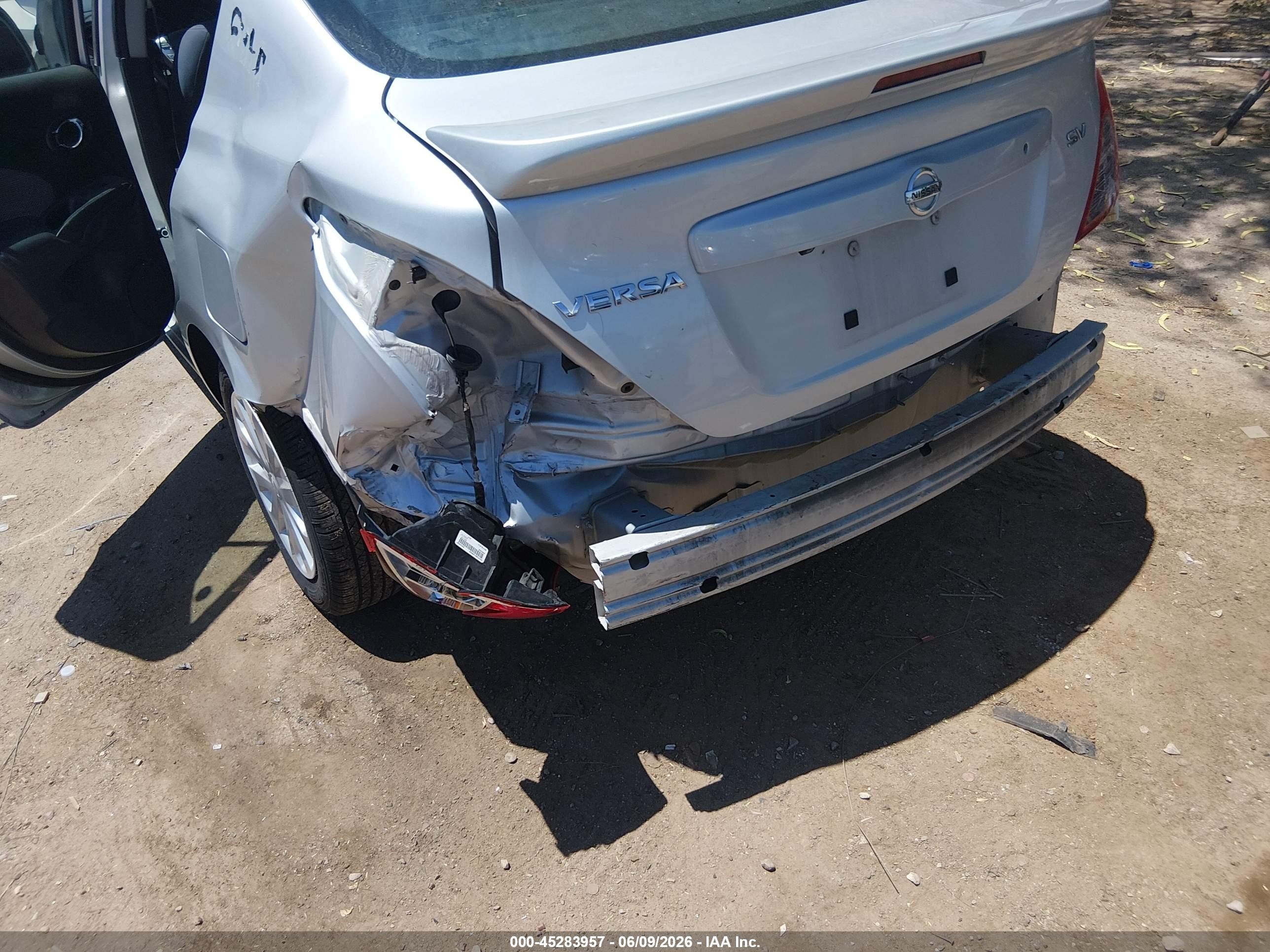 2019 Nissan Versa VIN 3N1CN7AP8KL851328 IAAI salvage auction — Front & Rear, Salvage (Arizona), sold $1,550 on 2026-07-09 (photo 6)