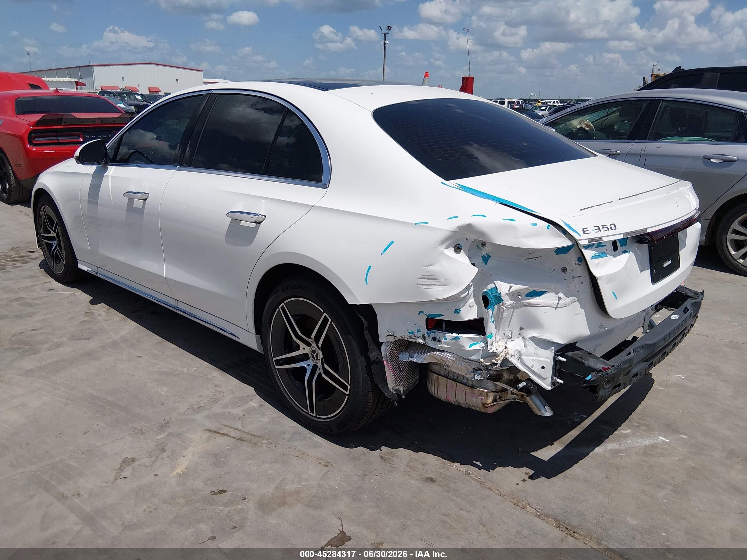 2026 Mercedes-benz E-class VIN W1KLF4GB9TA259956 IAAI salvage auction — Rear End, Original (Texas), sold $38,350 on 2026-08-25 (photo 3)
