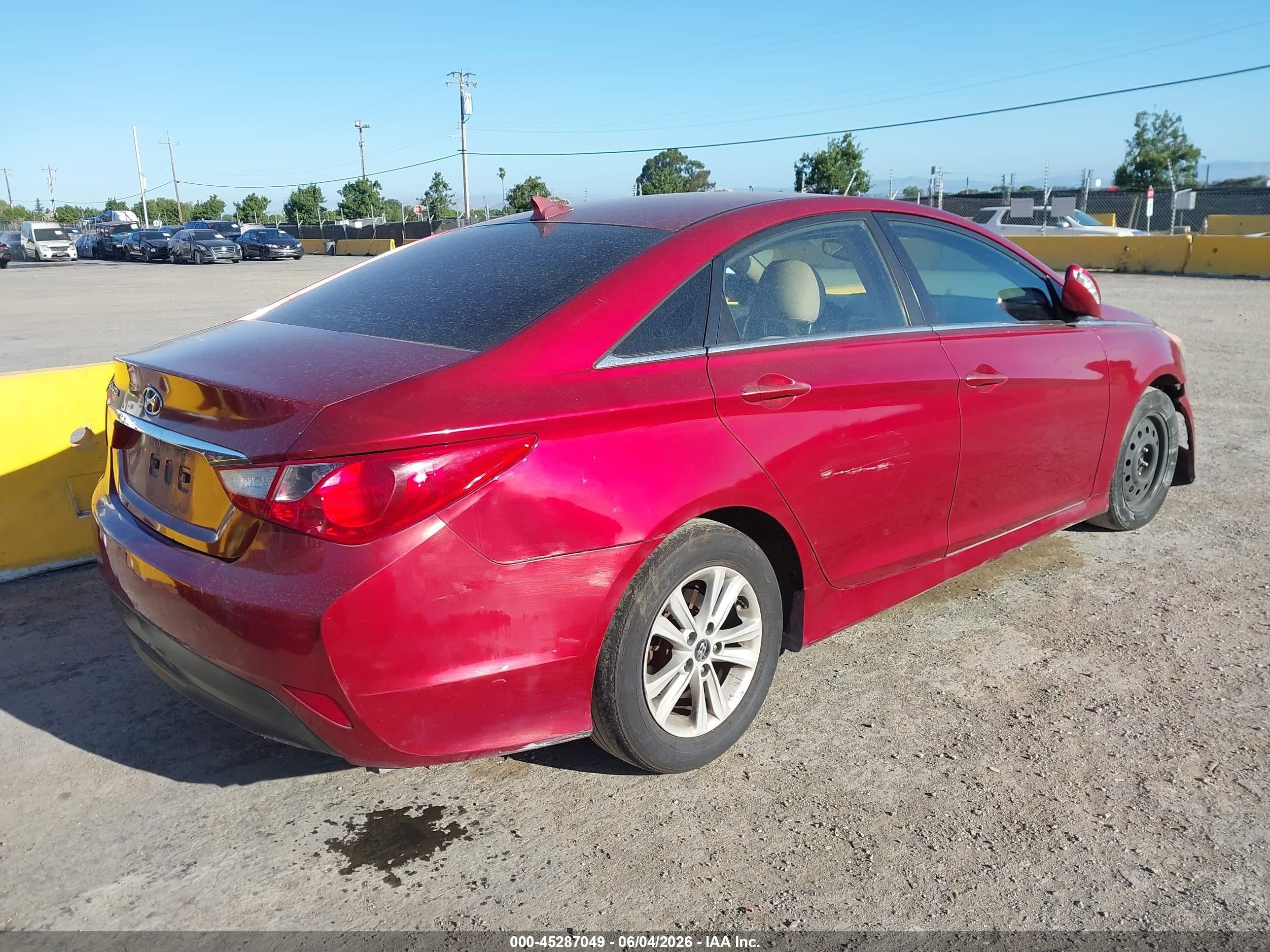 2014 Hyundai Sonata VIN 5NPEB4AC4EH940795 IAAI salvage auction — Unknown, Salvage (California), sold $500 on 2026-07-04 (photo 4)