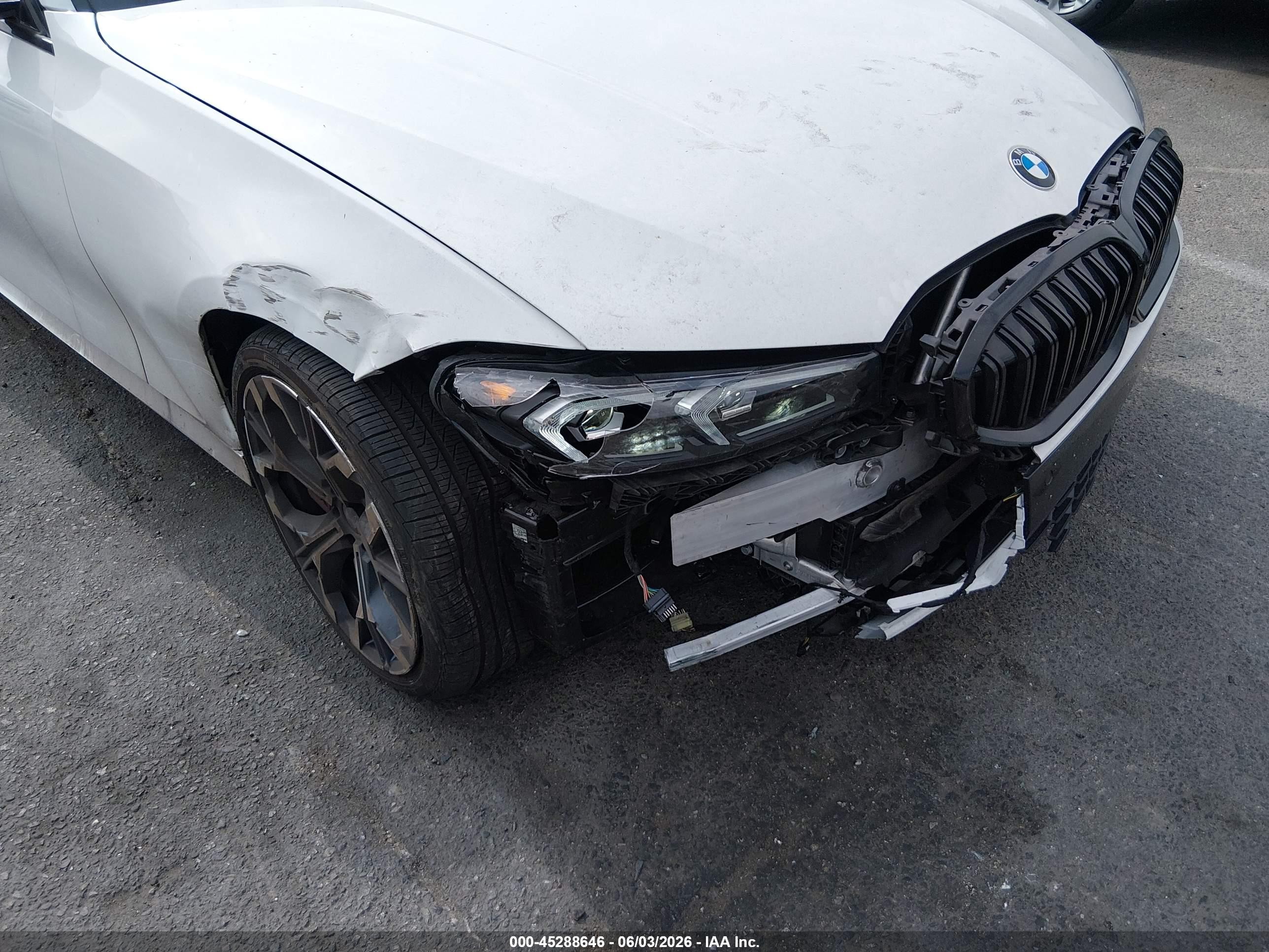 2025 BMW 3er VIN 3MW69CW04S8F76298 IAAI salvage auction — Unknown, Salvage (California), sold $25,000 on 2026-08-12 (photo 6)