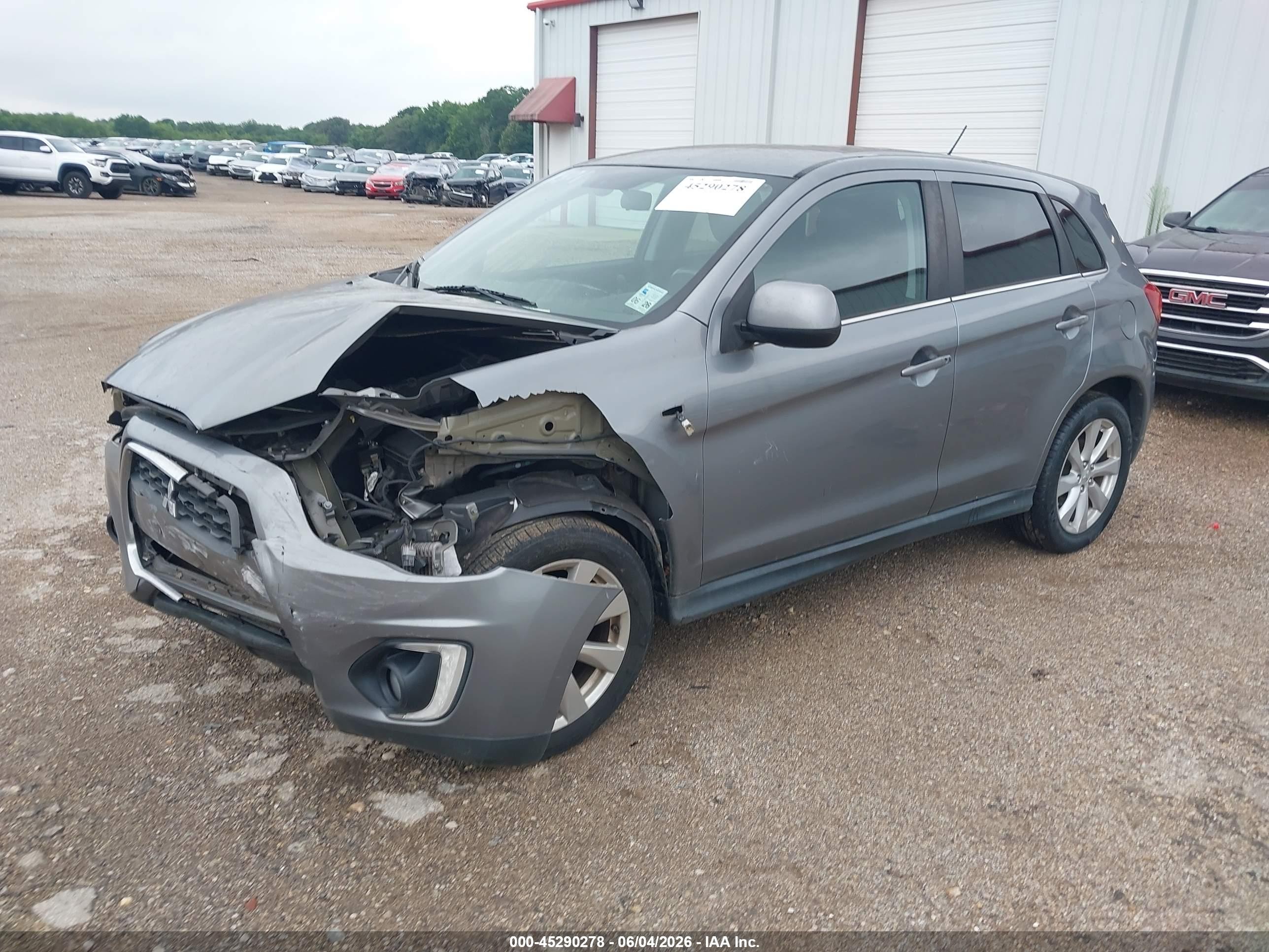 2015 Mitsubishi Outlander VIN 4A4AP4AU4FE008762 IAAI salvage auction — Front End, Wait Title, sold $800 on 2026-09-21 (photo 2)