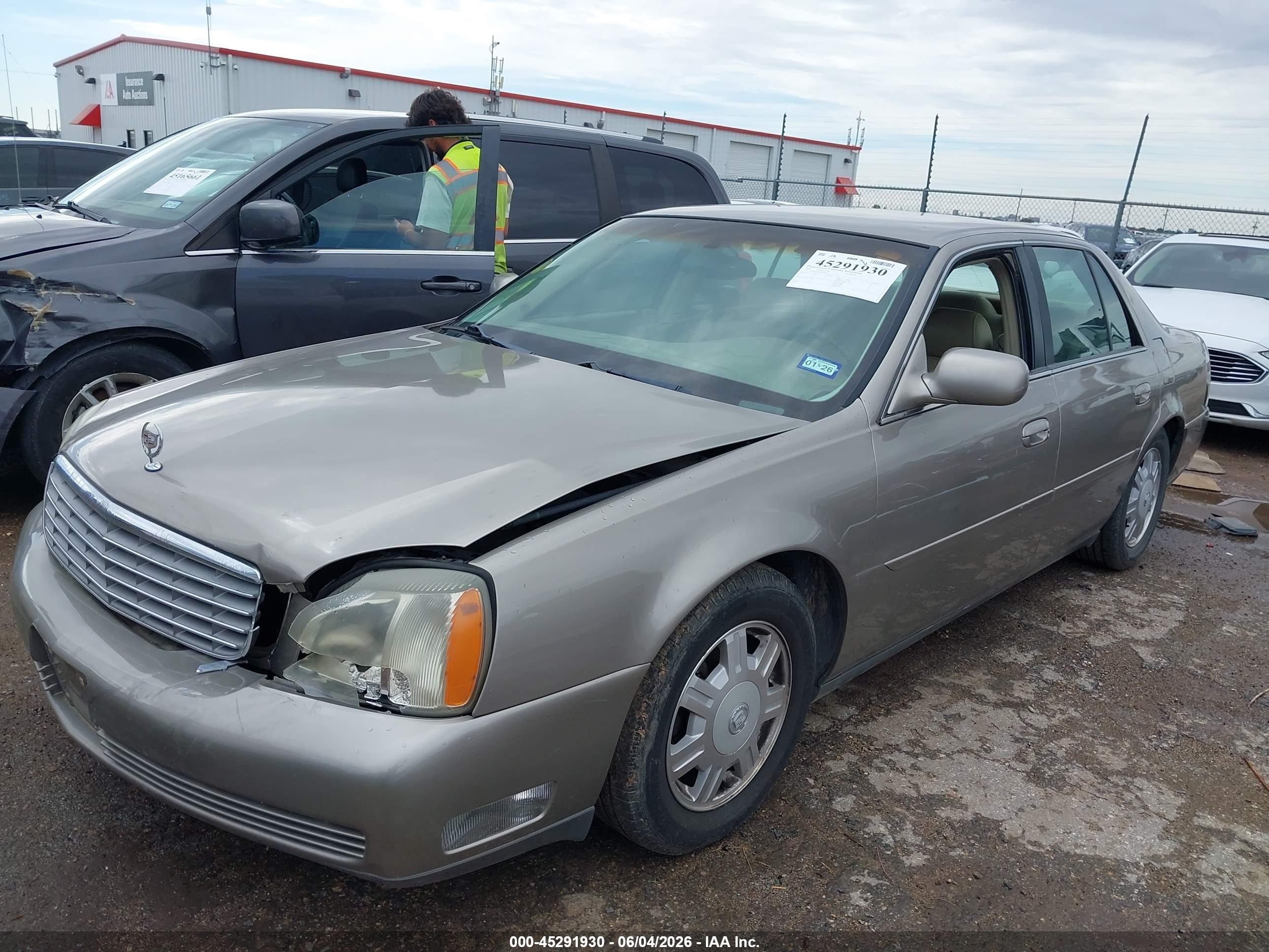 2004 Cadillac Deville VIN 1G6KD54Y94U199996 IAAI salvage auction — Unknown, Original (Texas), sold $525 on 2026-09-14 (photo 2)