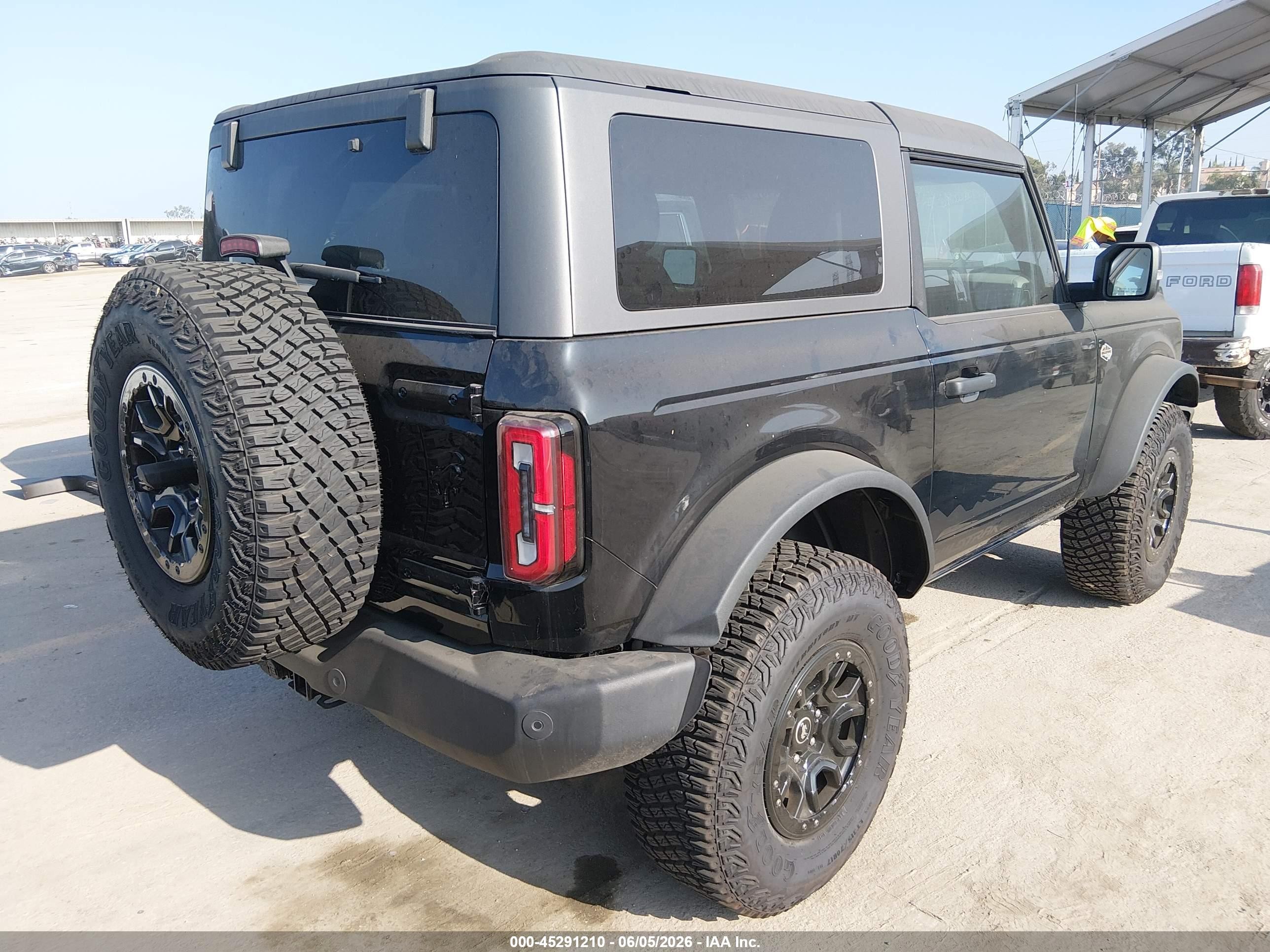 2023 Ford Bronco VIN 1FMDE5CP6PLB40034 IAAI salvage auction — Theft, Clear - Dealer Only (California), sold $31,250 on 2026-09-20 (photo 4)