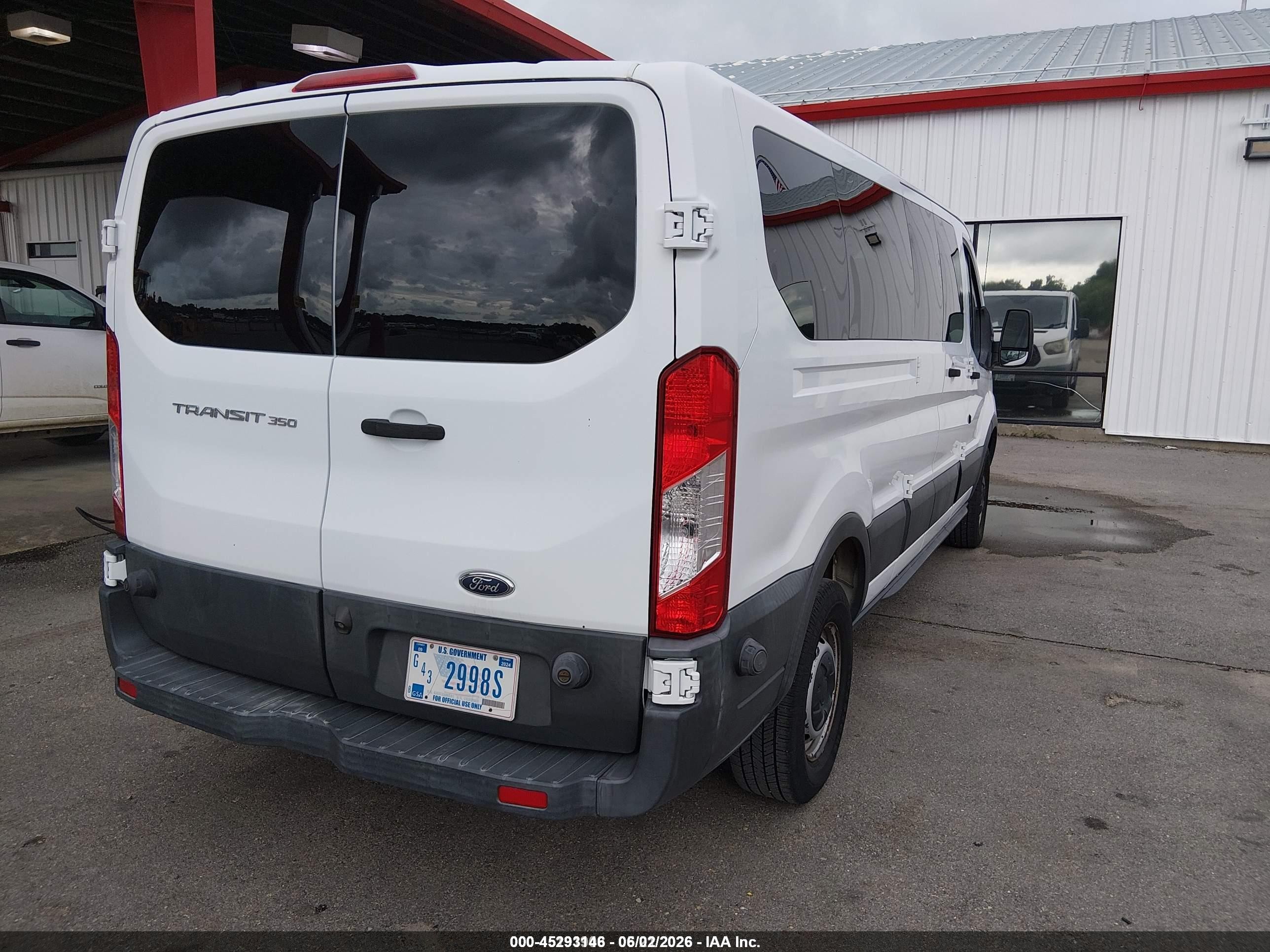 2016 Ford Transit-350 VIN 1FBZX2ZM9GKB25859 IAAI salvage auction — Normal Wear, Sf97 (Washington), sold $23,950 on 2026-07-09 (photo 4)