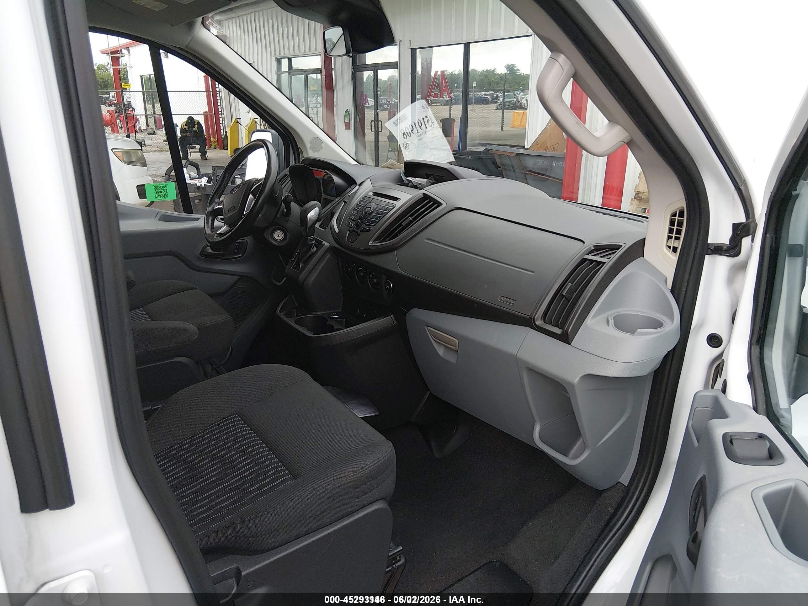 2016 Ford Transit-350 VIN 1FBZX2ZM9GKB25859 IAAI salvage auction — Normal Wear, Sf97 (Washington), sold $23,950 on 2026-07-09 (photo 5)
