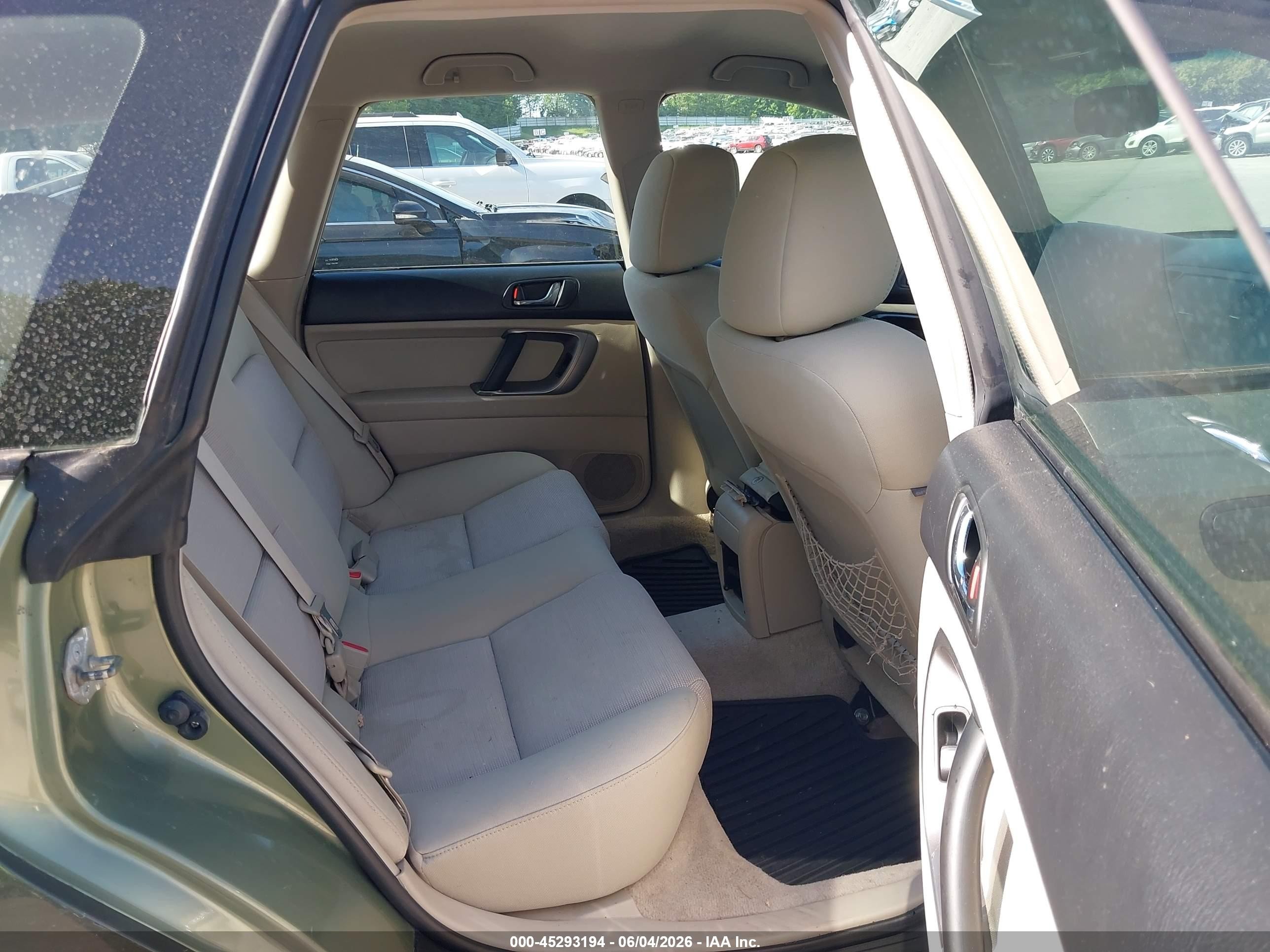 2007 Subaru Outback VIN 4S4BP61C977304716 IAAI salvage auction — Normal Wear, Clear (Michigan), sold $525 on 2026-06-15 (photo 8)