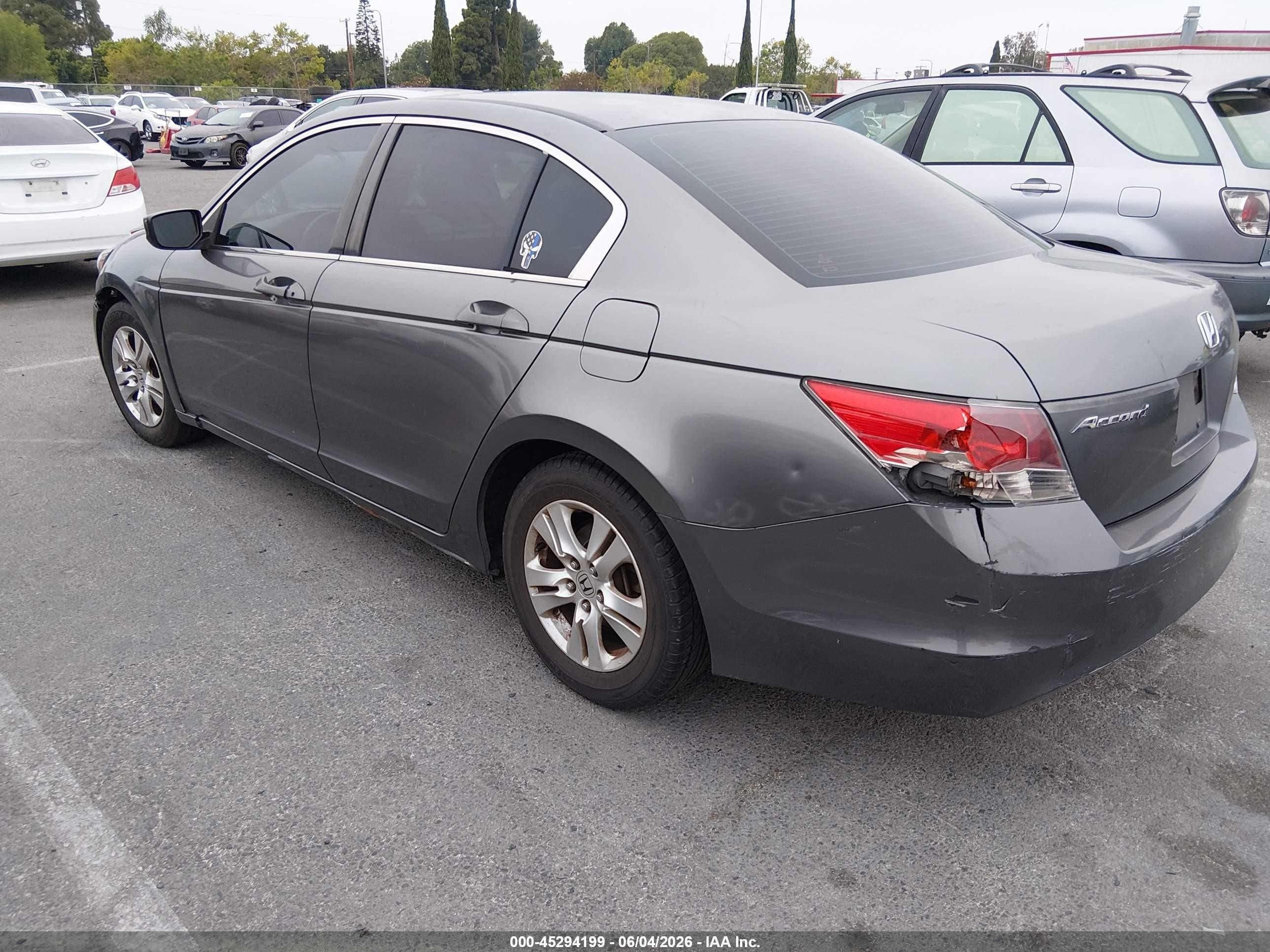 2008 Honda Accord VIN JHMCP26418C045309 IAAI salvage auction — Normal Wear, Clear - Dealer Only (California), sold $350 on 2026-07-02 (photo 3)