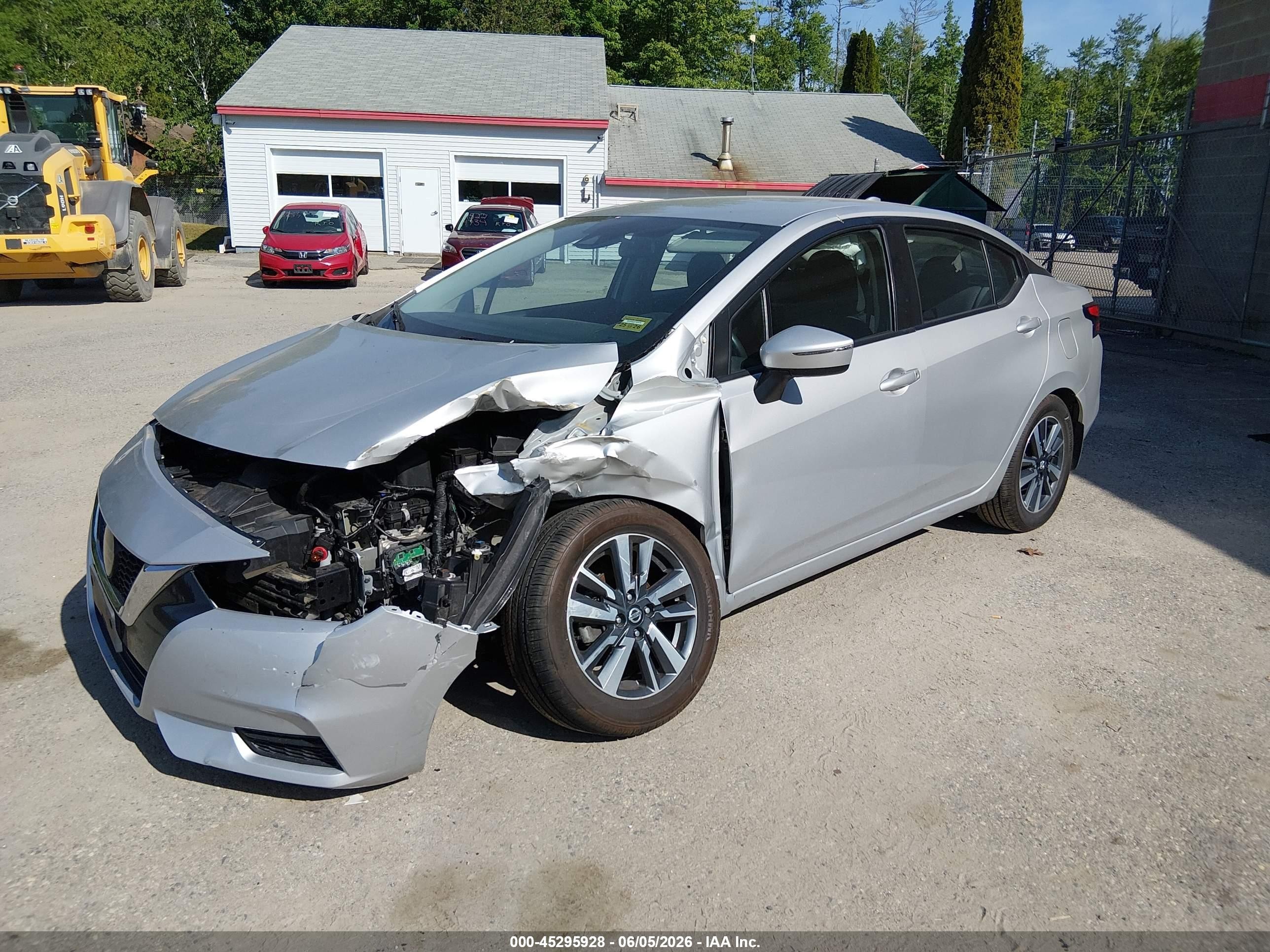 2021 Nissan Versa VIN 3N1CN8EV2ML925442 IAAI salvage auction — Unknown, Salvage (Maine), sold $1,250 on 2026-10-10 (photo 2)