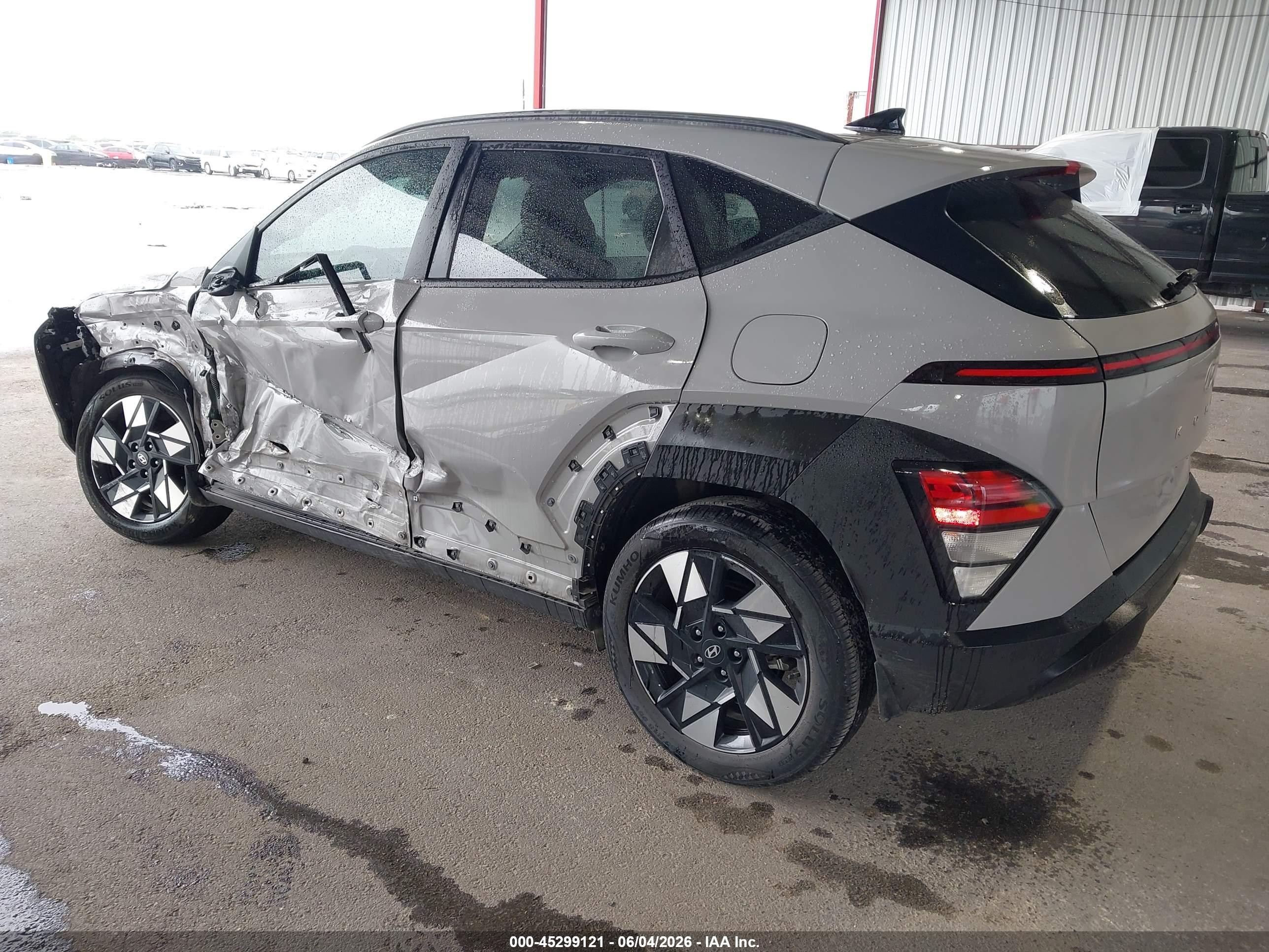 2024 Hyundai Kona VIN KM8HC3AB1RU149286 IAAI salvage auction — Side, Original (Texas), sold $5,000 on 2026-09-06 (photo 3)