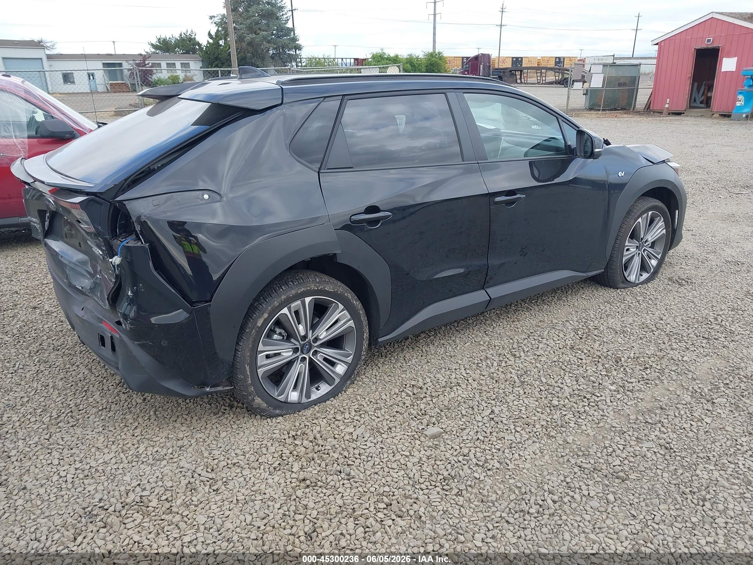 2024 Subaru Solterra VIN JTMABABA4RA089895 IAAI salvage auction — Rear End, Salvage (Oregon), sold $9,100 on 2026-09-03 (photo 4)