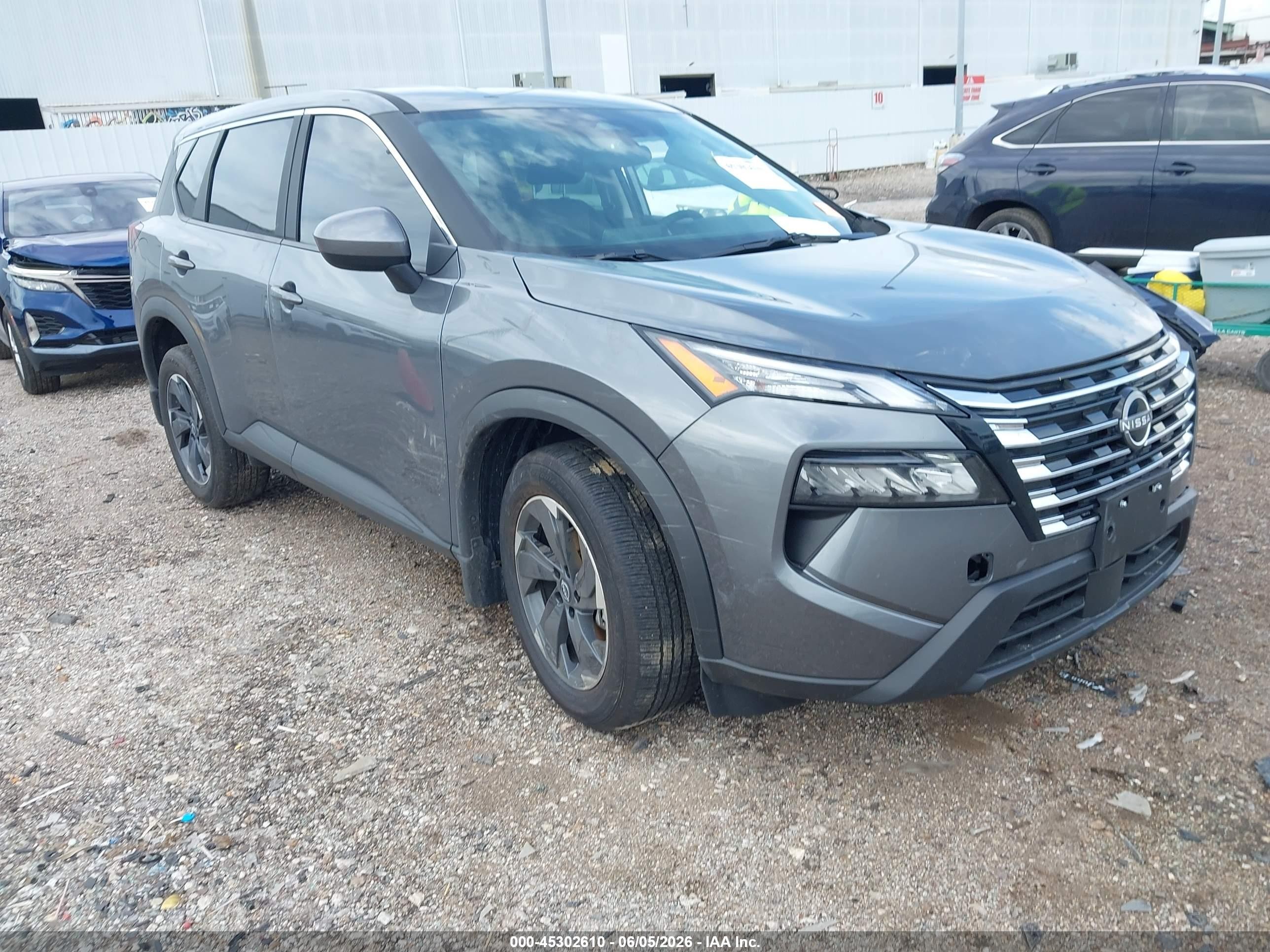 2026 Nissan Rogue VIN 5N1BT3BA8TC734911 — IAAI salvage auction photo
